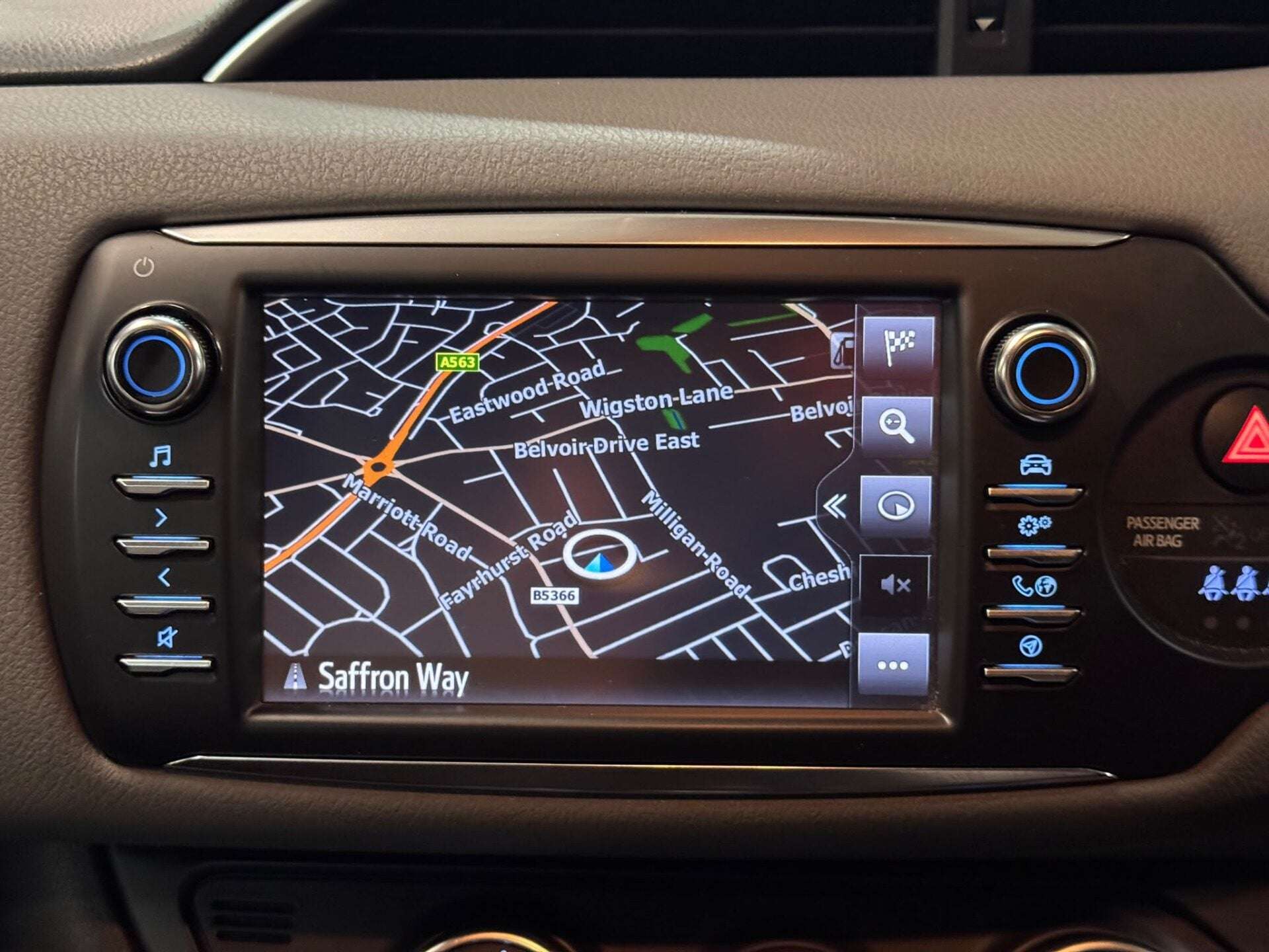 2017 TOYOTA YARIS 2017 TOYOTA YARIS