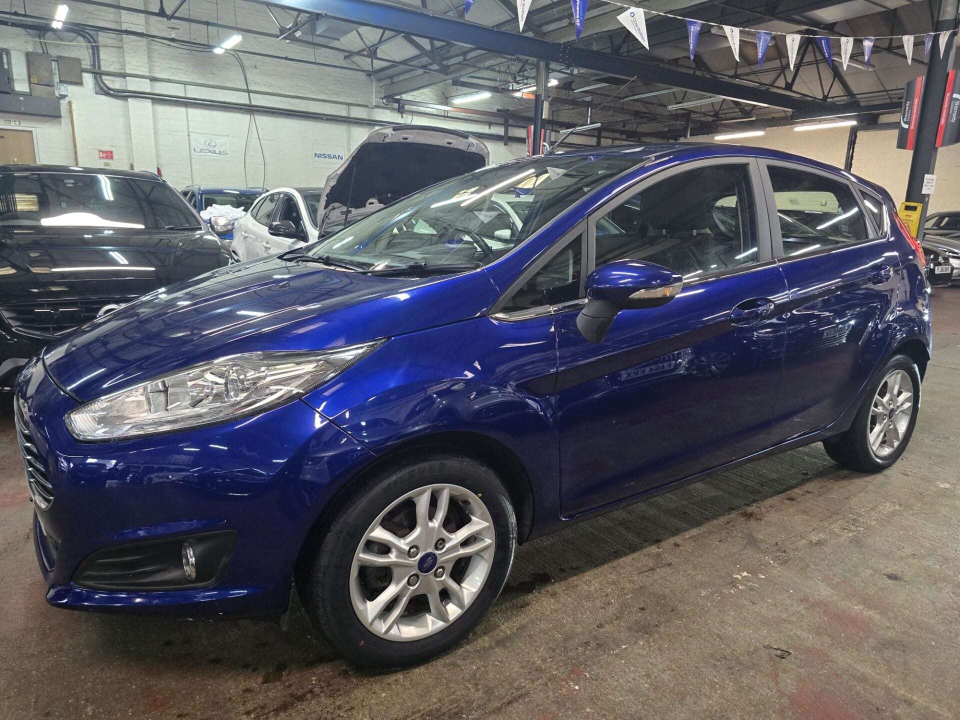 A 2016 FORD FIESTA ZETEC A 2016 FORD FIESTA ZETEC
