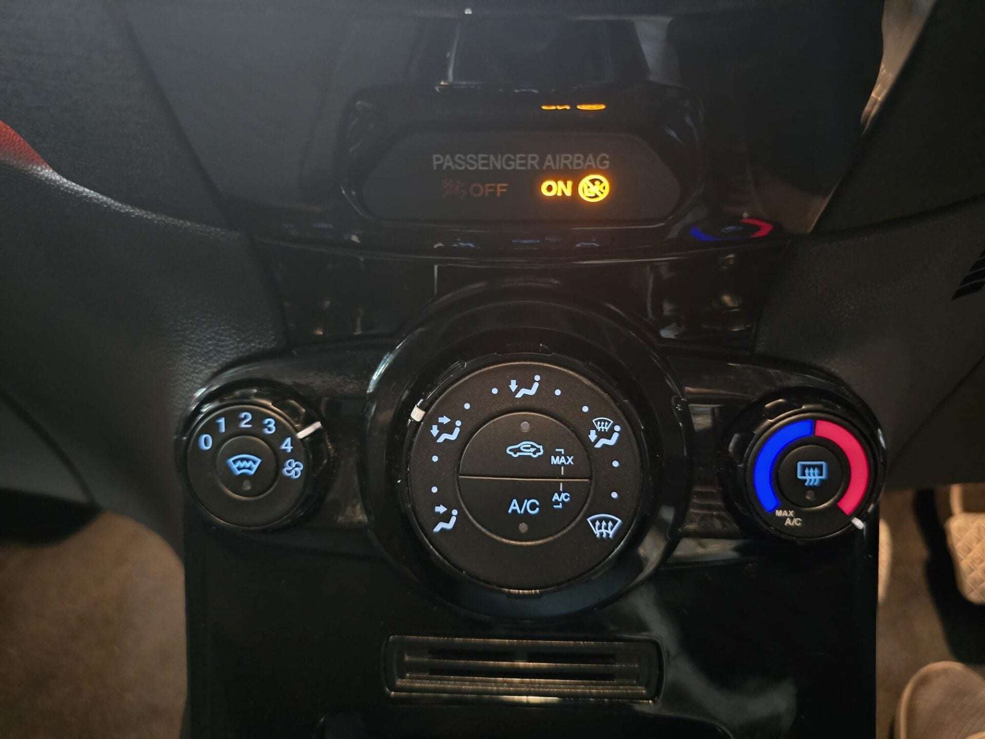 2016 FORD FIESTA 2016 FORD FIESTA