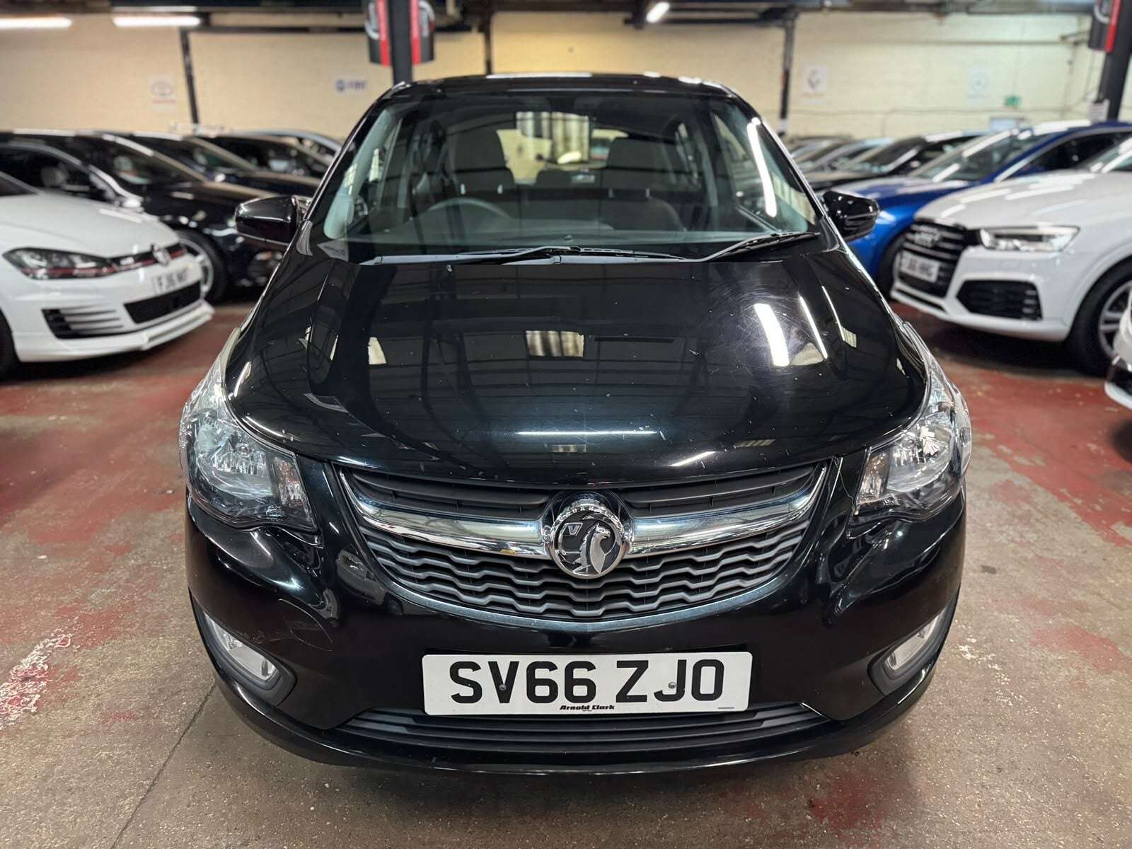 A 2016 VAUXHALL VIVA SE A 2016 VAUXHALL VIVA SE