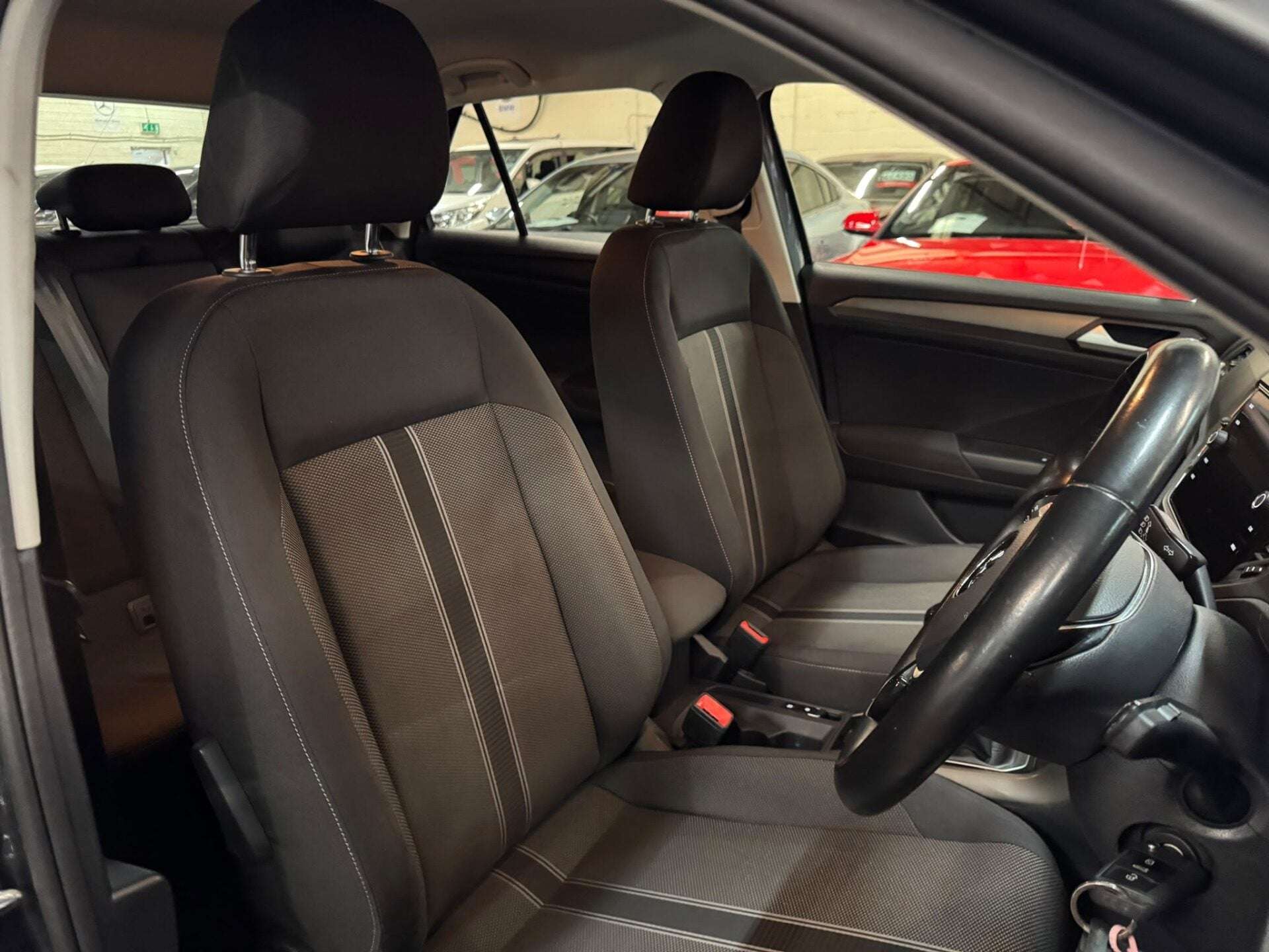 2020 VOLKSWAGEN T-ROC 2020 VOLKSWAGEN T-ROC
