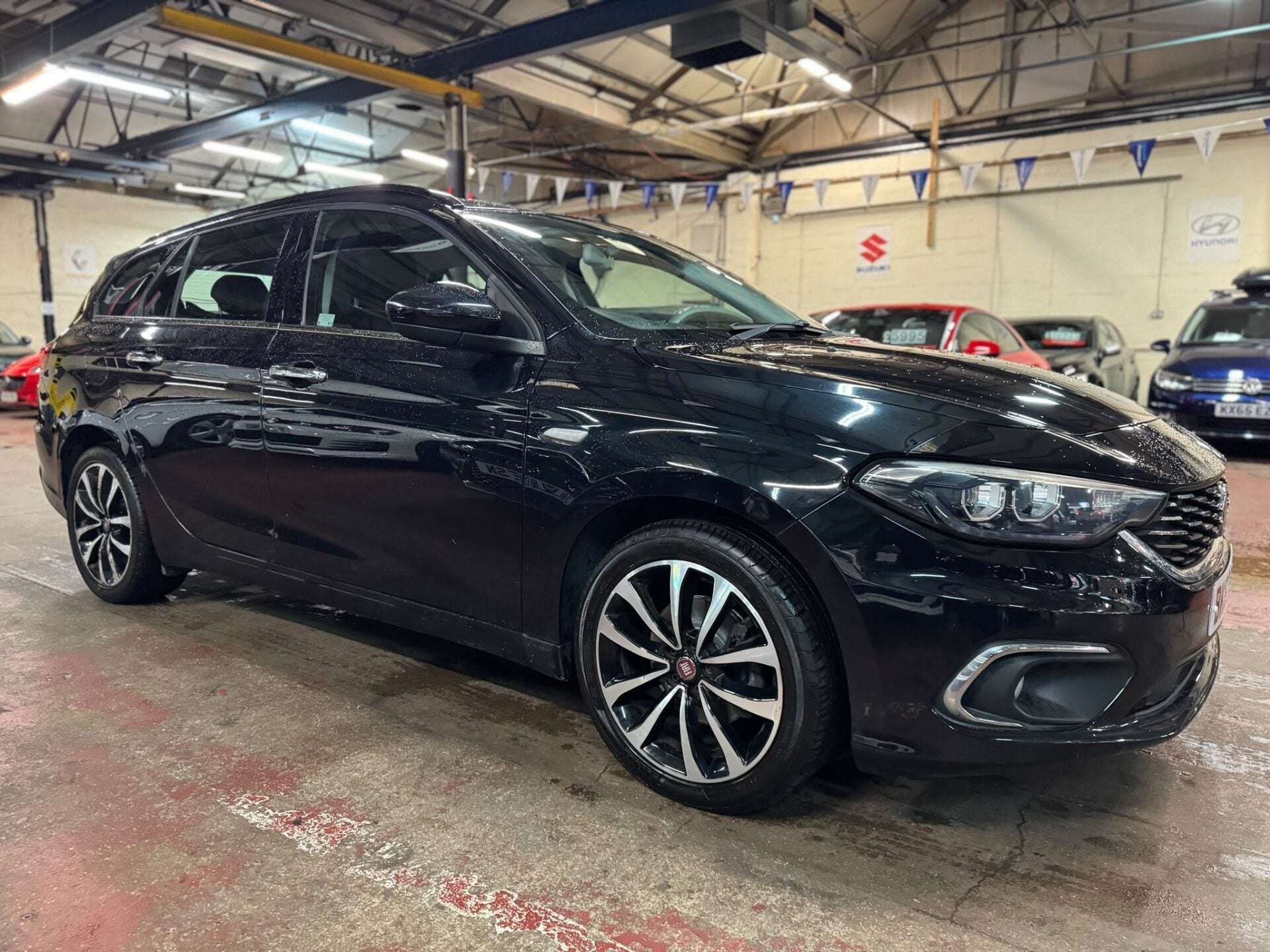 2017 FIAT TIPO 2017 FIAT TIPO