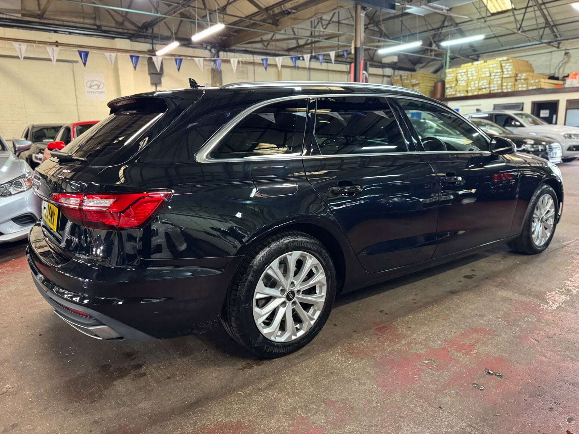 A 2023 AUDI A4 AVANT TDI TECHNIK MHEV A 2023 AUDI A4 AVANT TDI TECHNIK MHEV