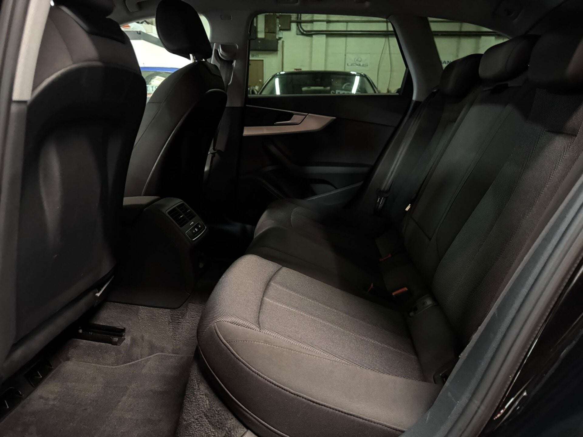 2023 AUDI A4 2023 AUDI A4