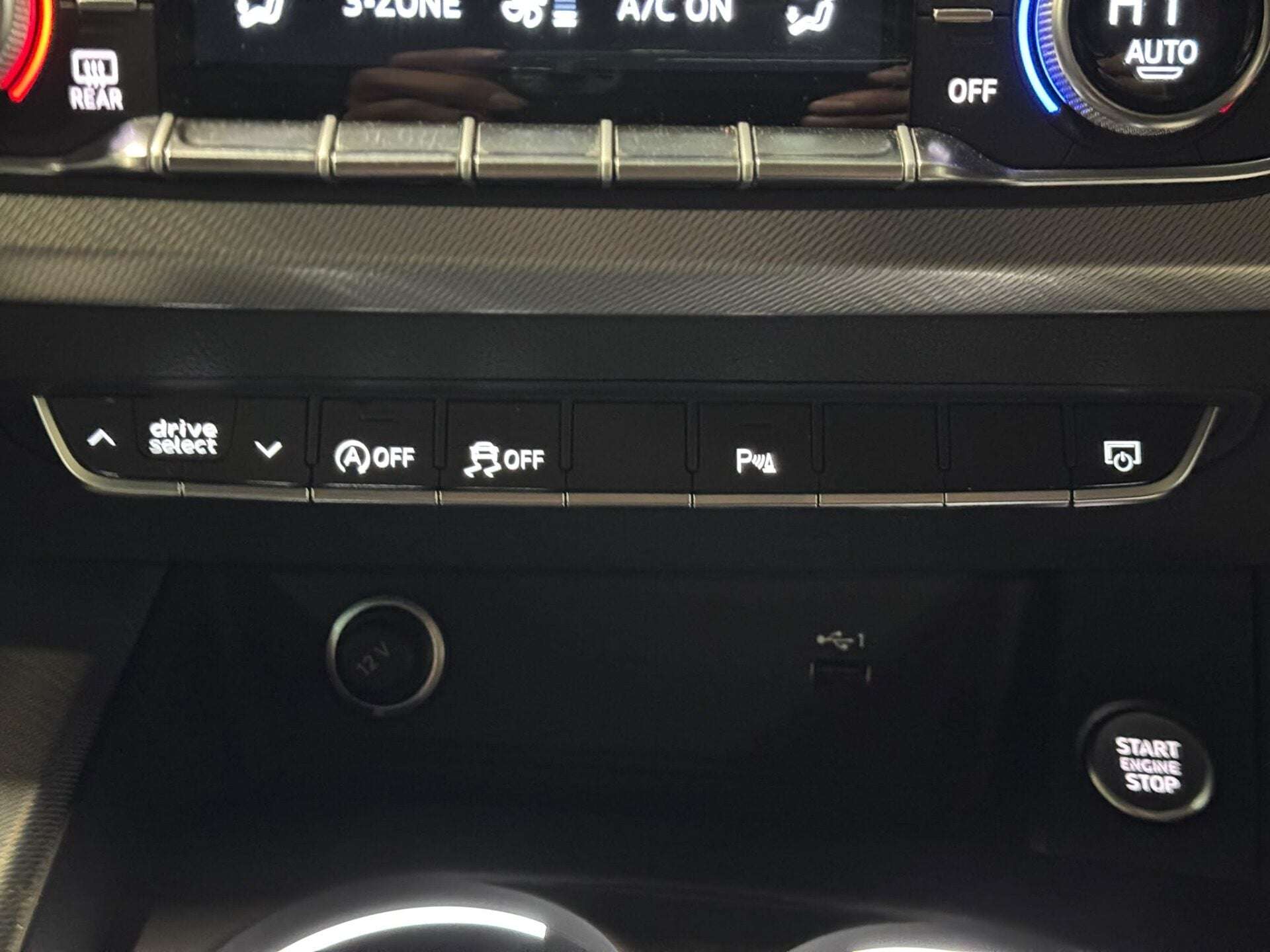 2023 AUDI A4 2023 AUDI A4