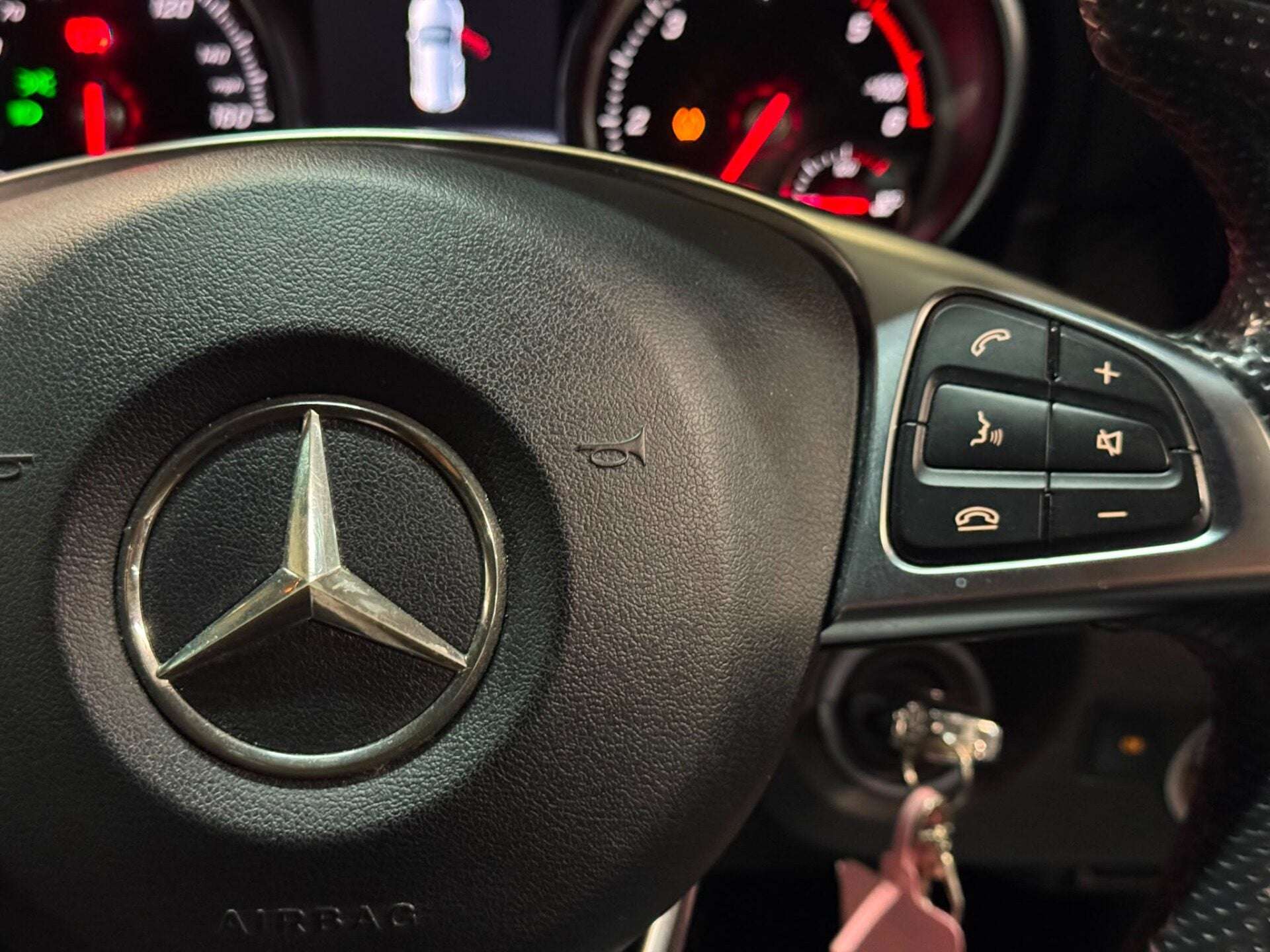 2017 MERCEDES-BENZ A CLASS 2017 MERCEDES-BENZ A CLASS