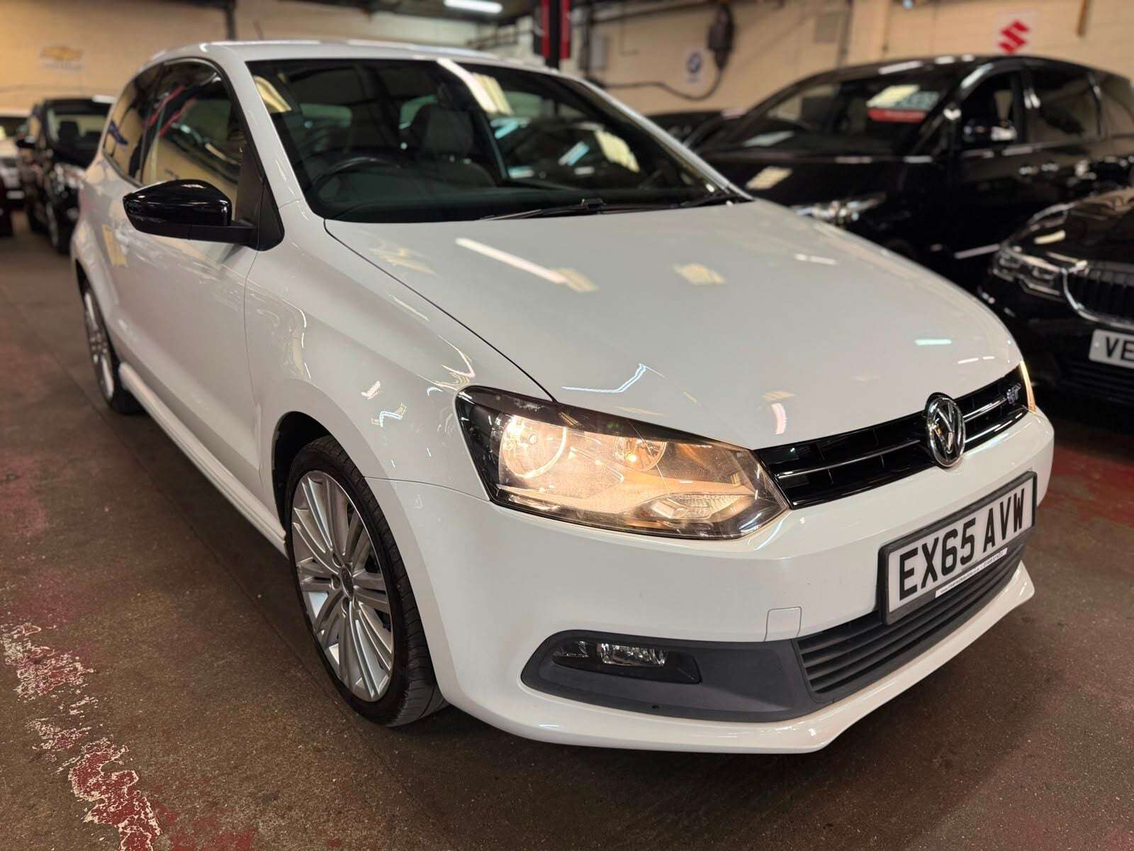 2015 VOLKSWAGEN POLO 2015 VOLKSWAGEN POLO