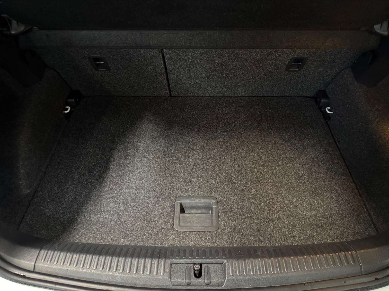 2015 VOLKSWAGEN POLO 2015 VOLKSWAGEN POLO