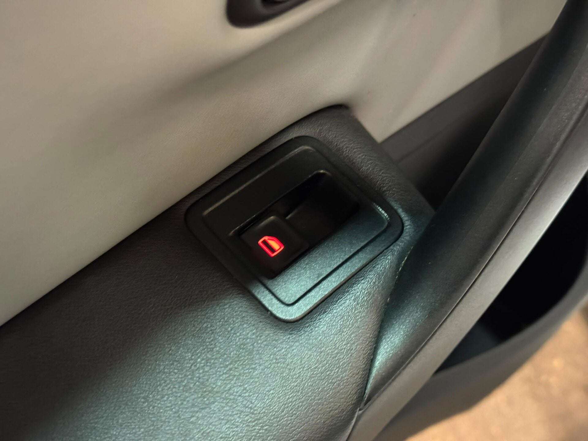 2015 VOLKSWAGEN POLO 2015 VOLKSWAGEN POLO