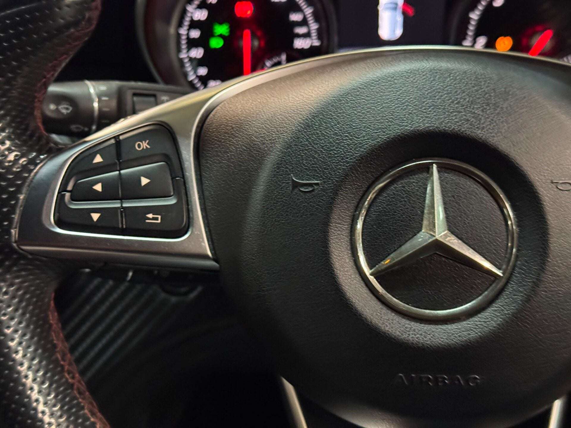 2017 MERCEDES-BENZ A CLASS 2017 MERCEDES-BENZ A CLASS