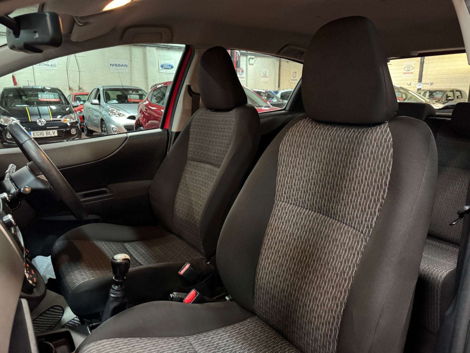 2014 TOYOTA YARIS 2014 TOYOTA YARIS