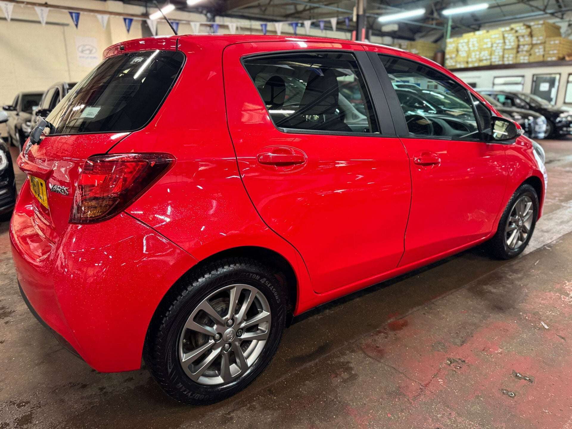 2015 TOYOTA YARIS 2015 TOYOTA YARIS