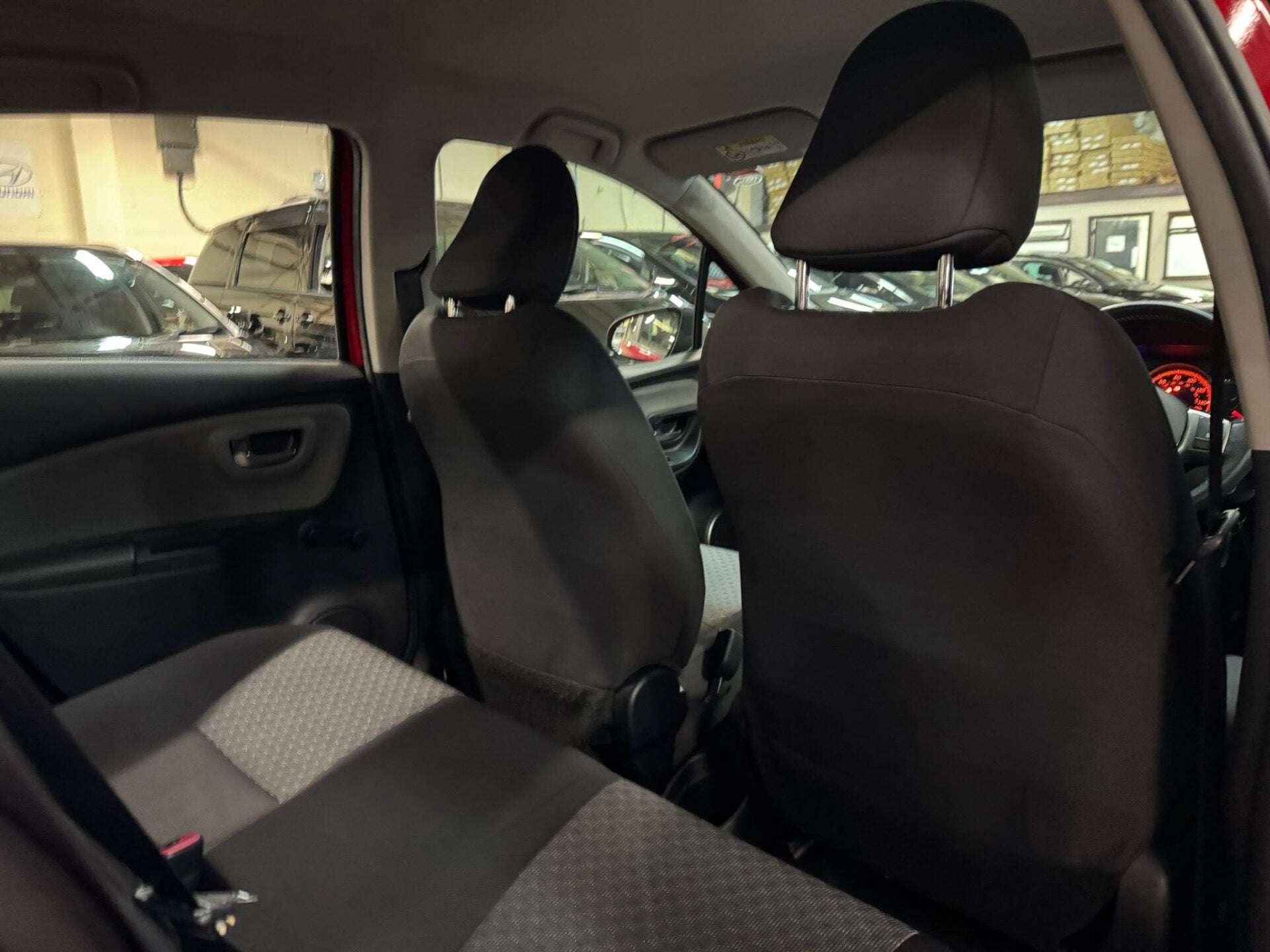 2015 TOYOTA YARIS 2015 TOYOTA YARIS