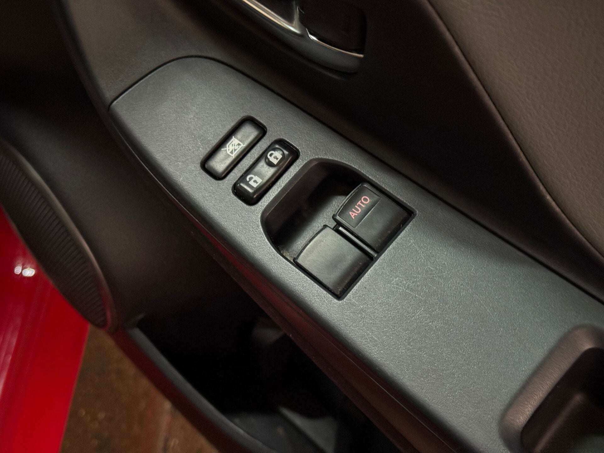 2015 TOYOTA YARIS 2015 TOYOTA YARIS