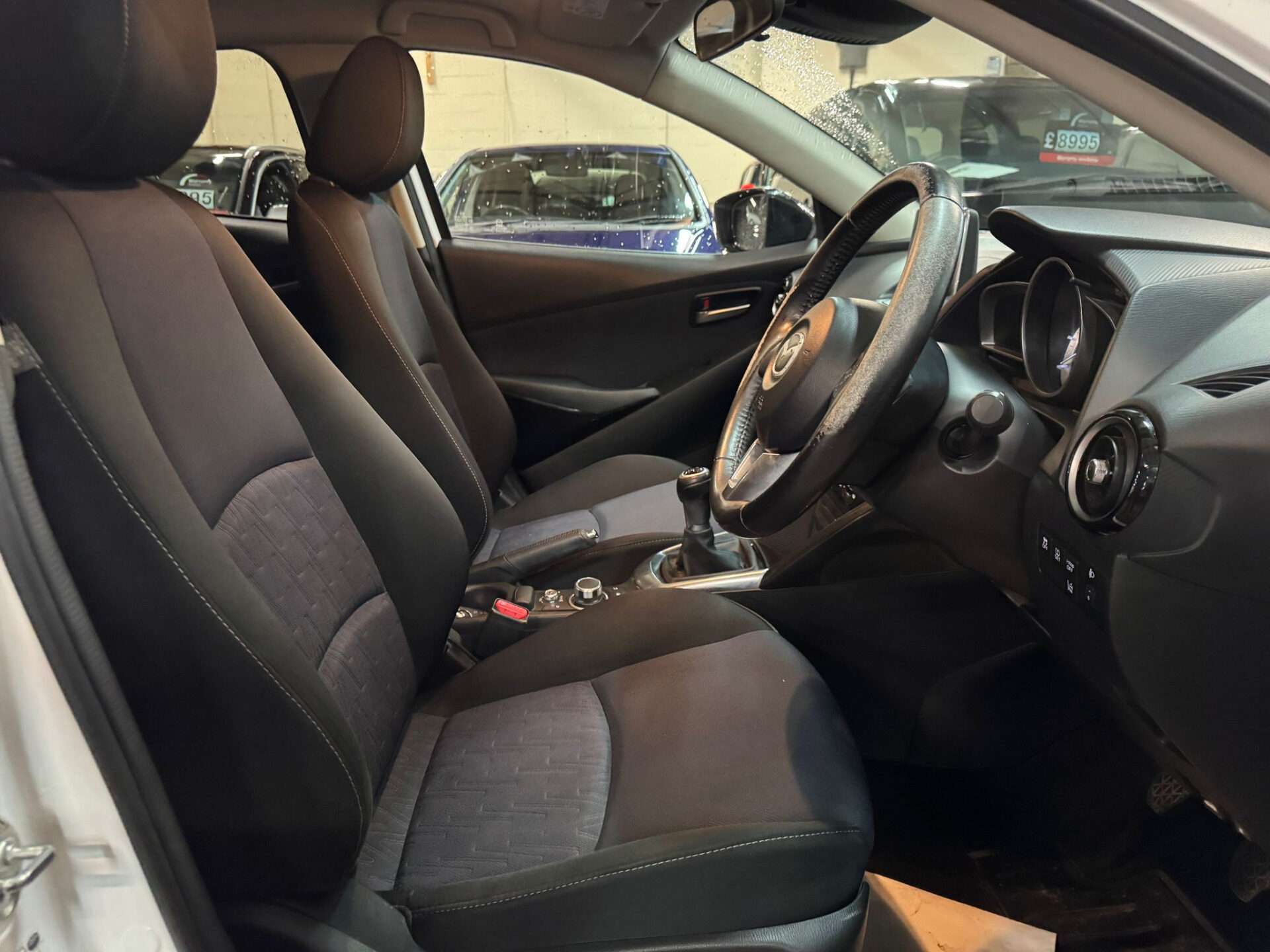 2017 MAZDA 2 2017 MAZDA 2