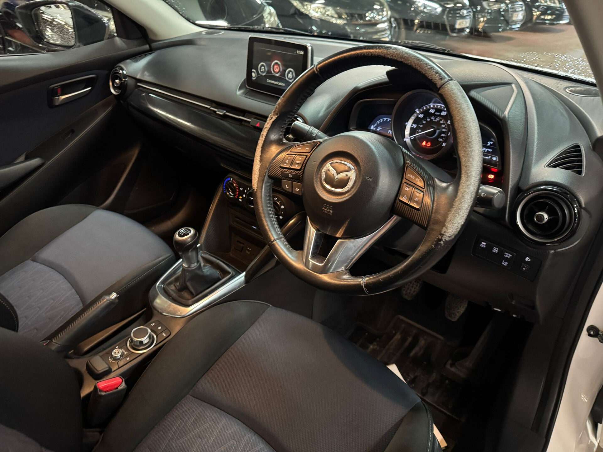 2017 MAZDA 2 2017 MAZDA 2