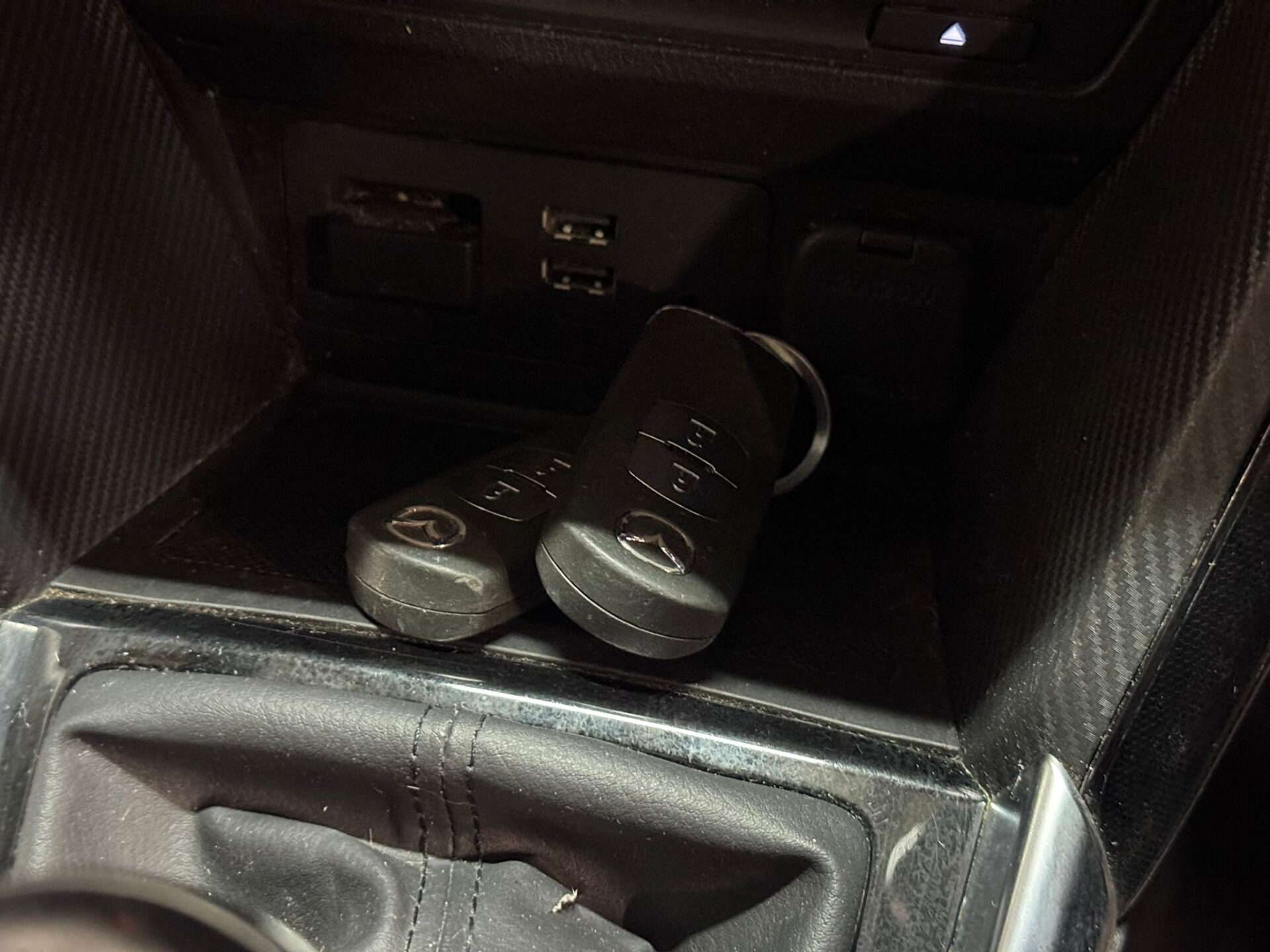 2017 MAZDA 2 2017 MAZDA 2