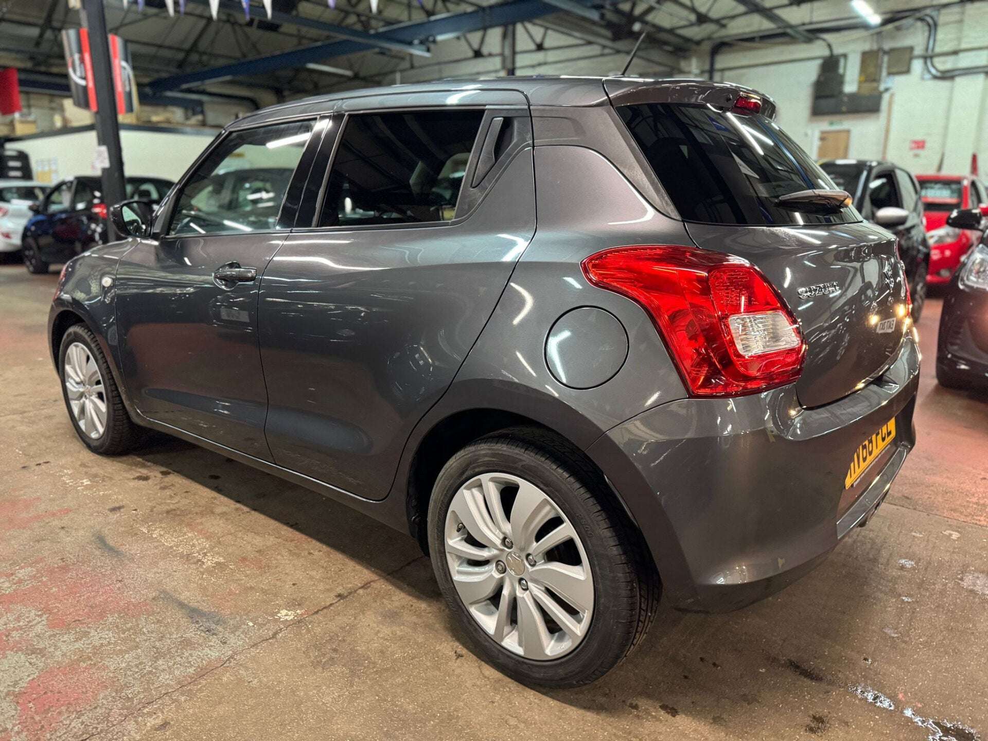 A 2018 SUZUKI SWIFT SZ-T BOOSTERJET A 2018 SUZUKI SWIFT SZ-T BOOSTERJET