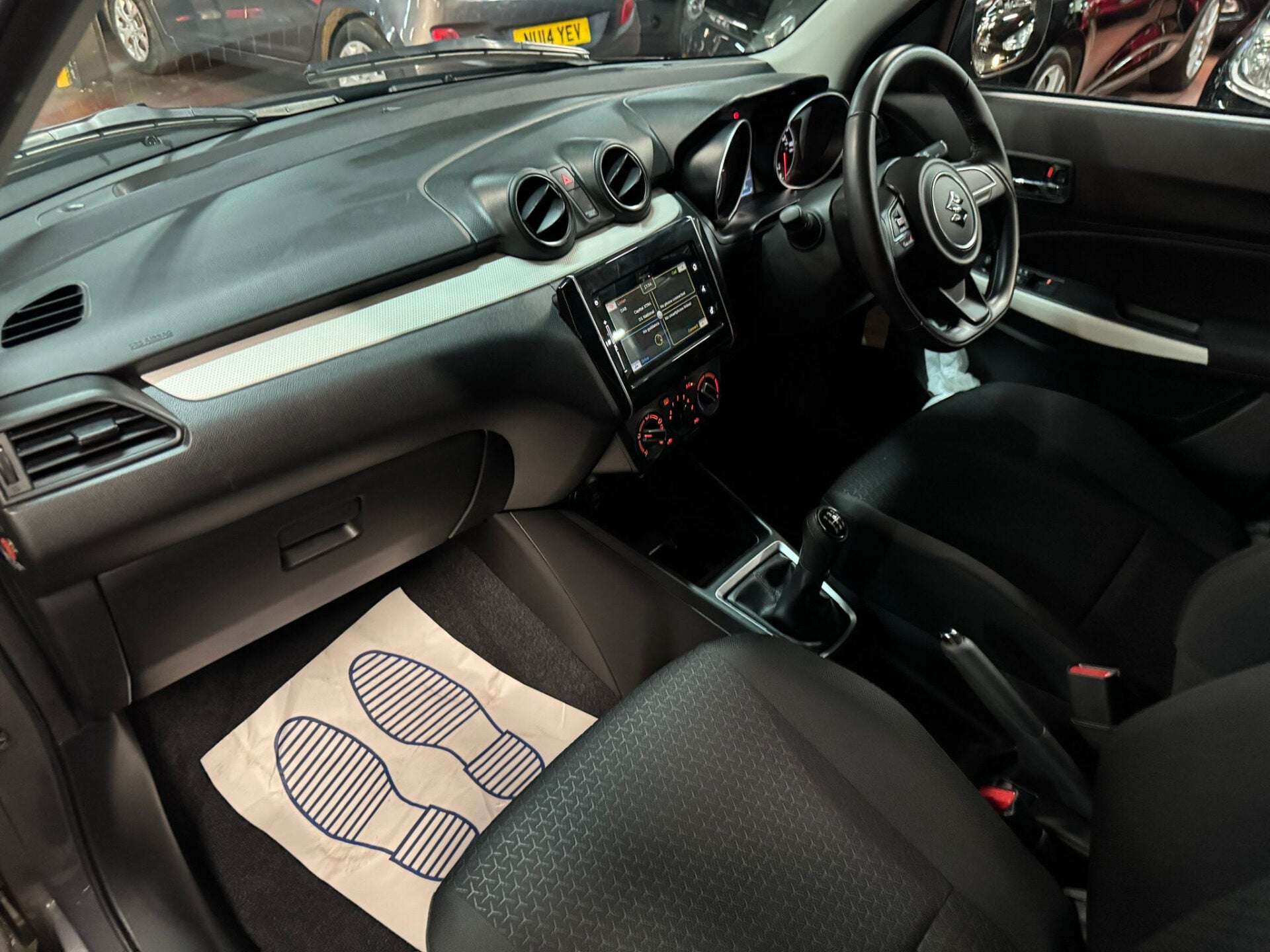 2018 SUZUKI SWIFT 2018 SUZUKI SWIFT