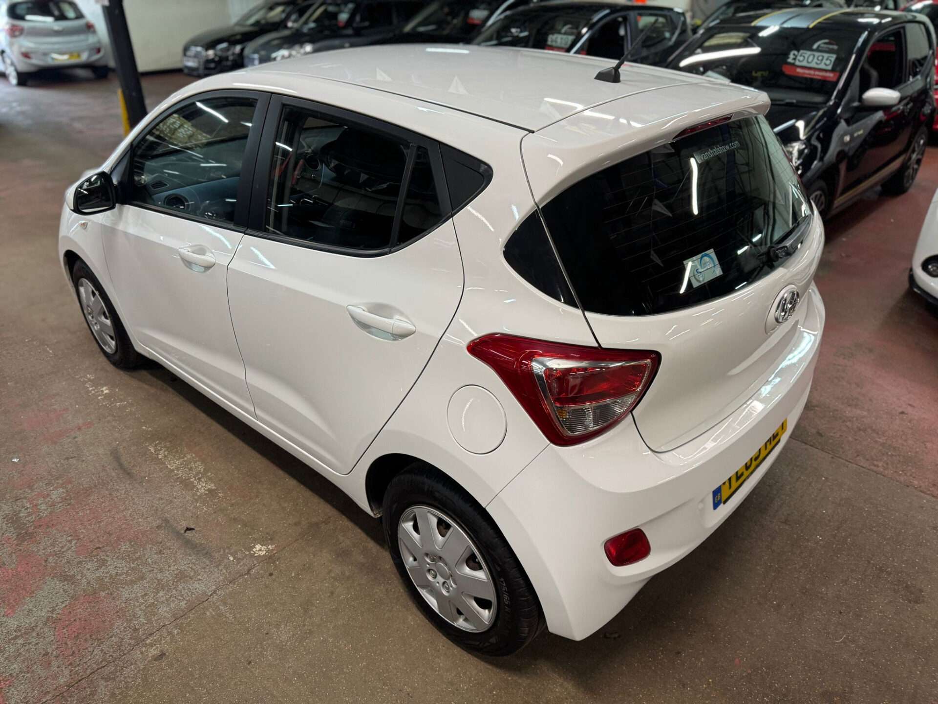 2016 HYUNDAI I10 2016 HYUNDAI I10
