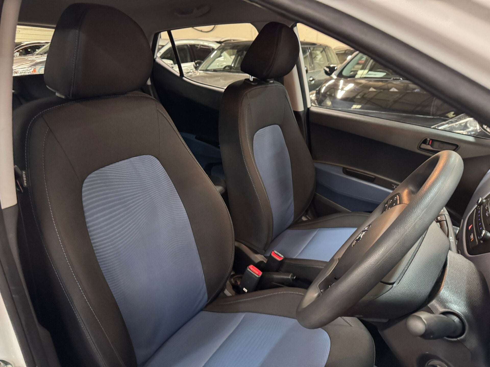 2016 HYUNDAI I10 2016 HYUNDAI I10