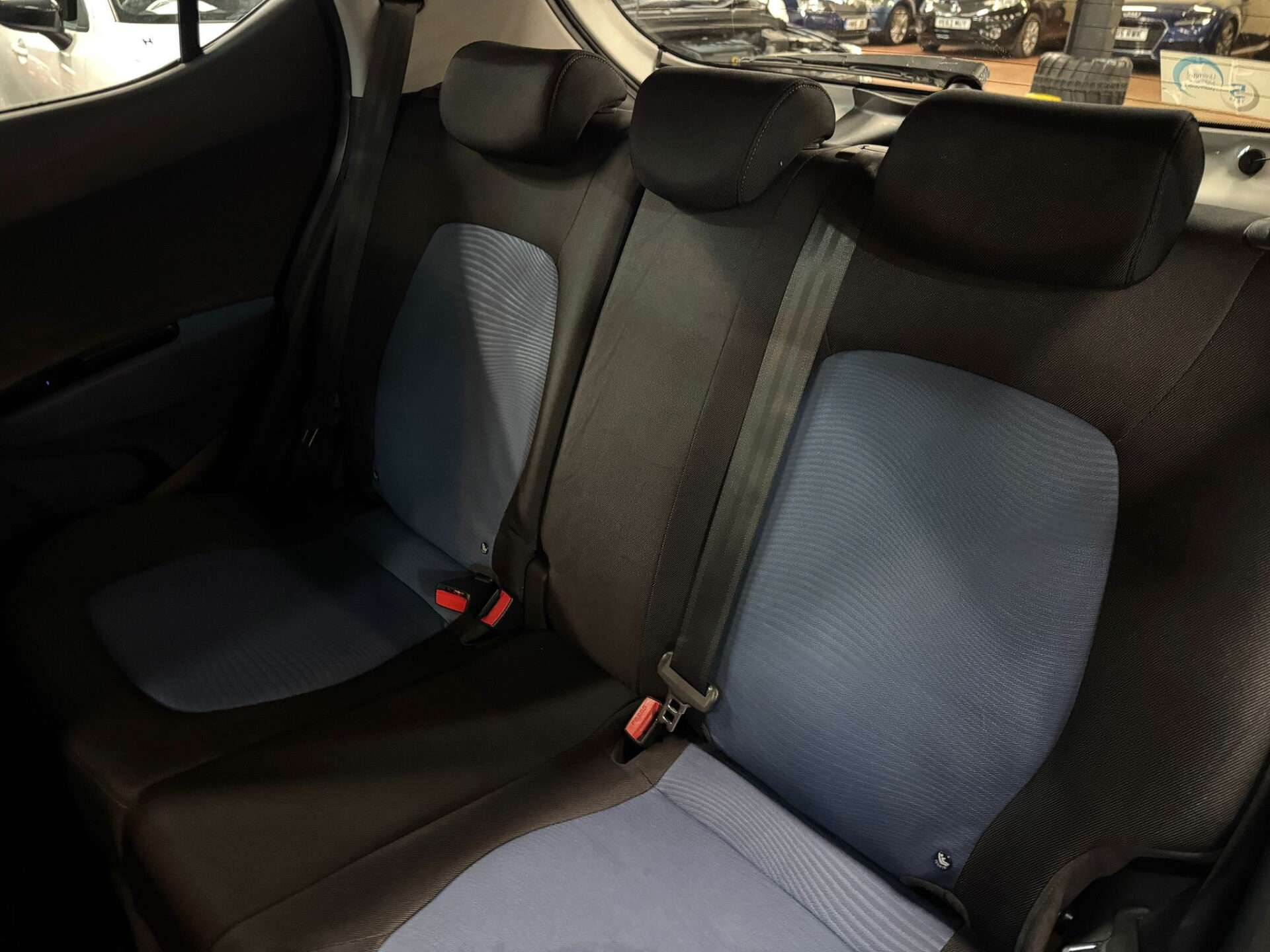 2016 HYUNDAI I10 2016 HYUNDAI I10