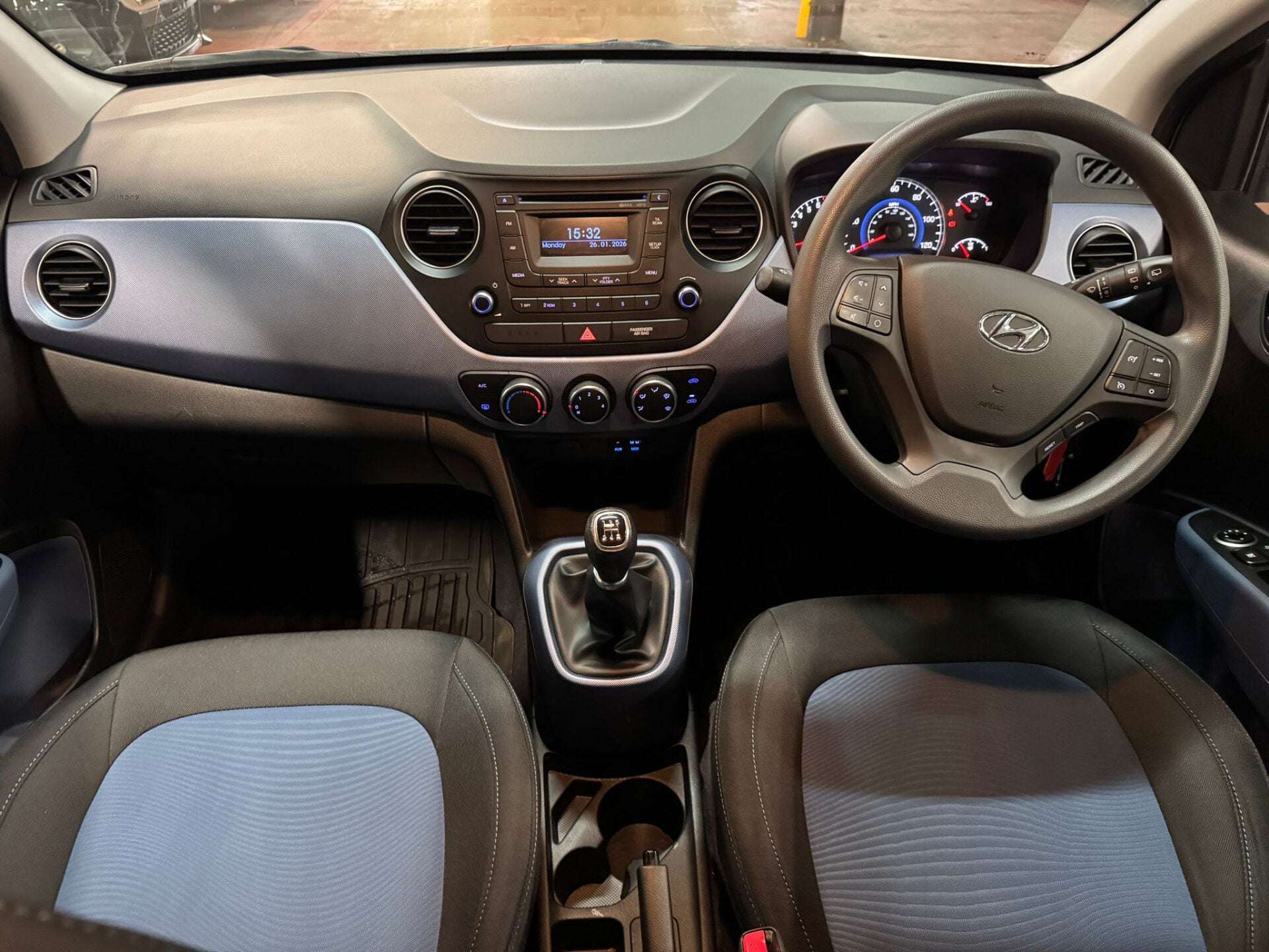 2016 HYUNDAI I10 2016 HYUNDAI I10