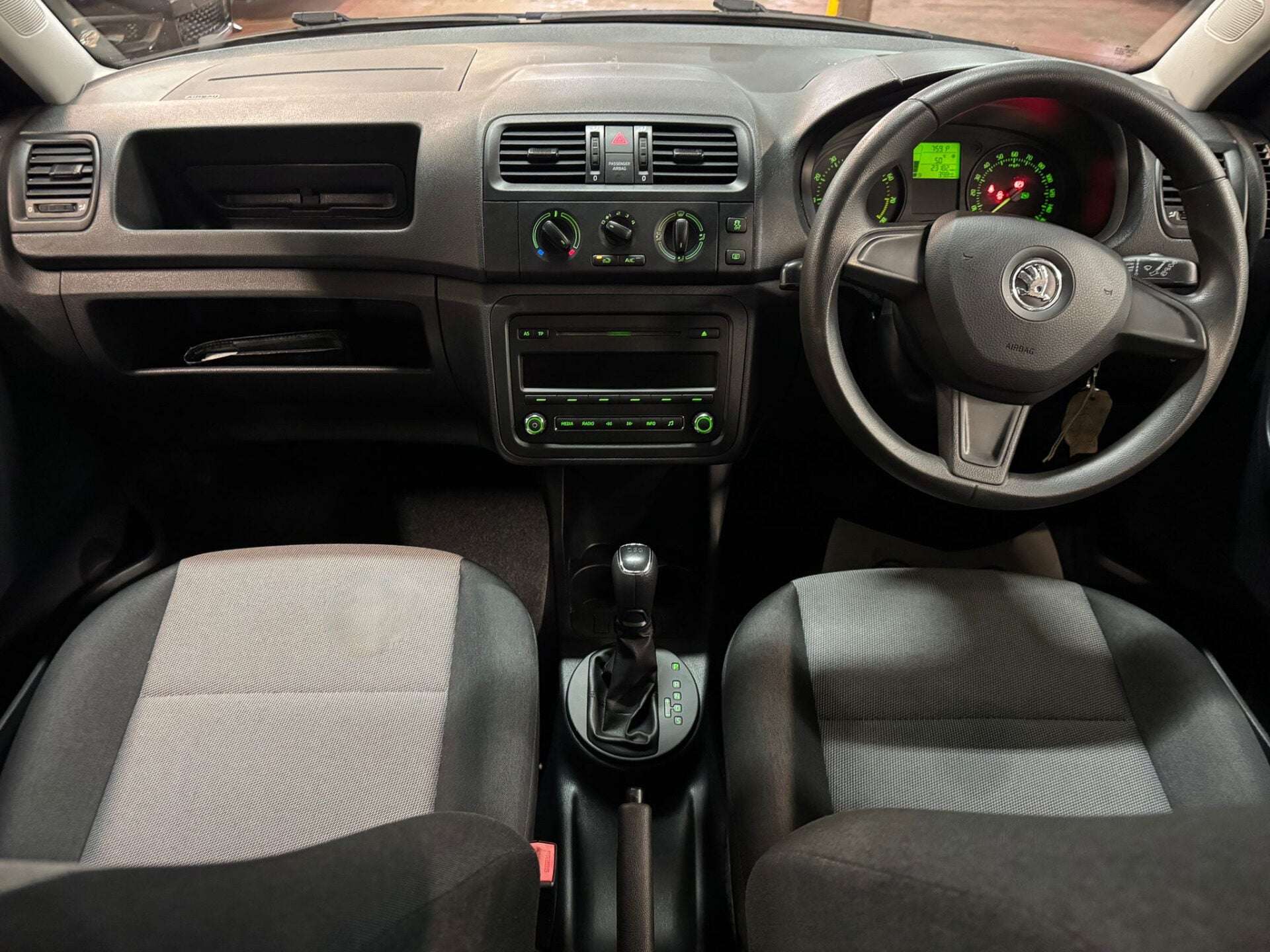 2014 SKODA FABIA 2014 SKODA FABIA