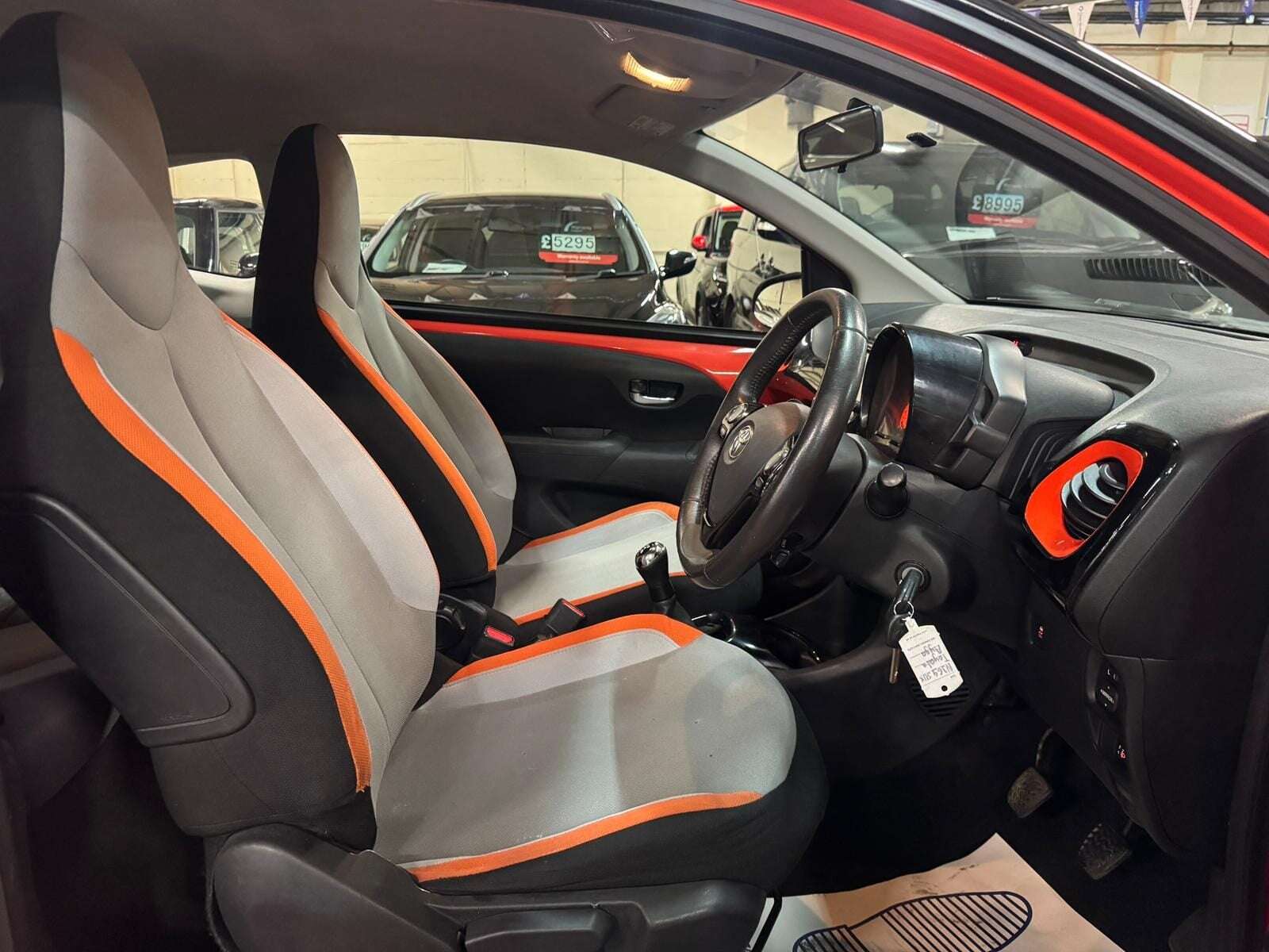 2014 TOYOTA AYGO 2014 TOYOTA AYGO