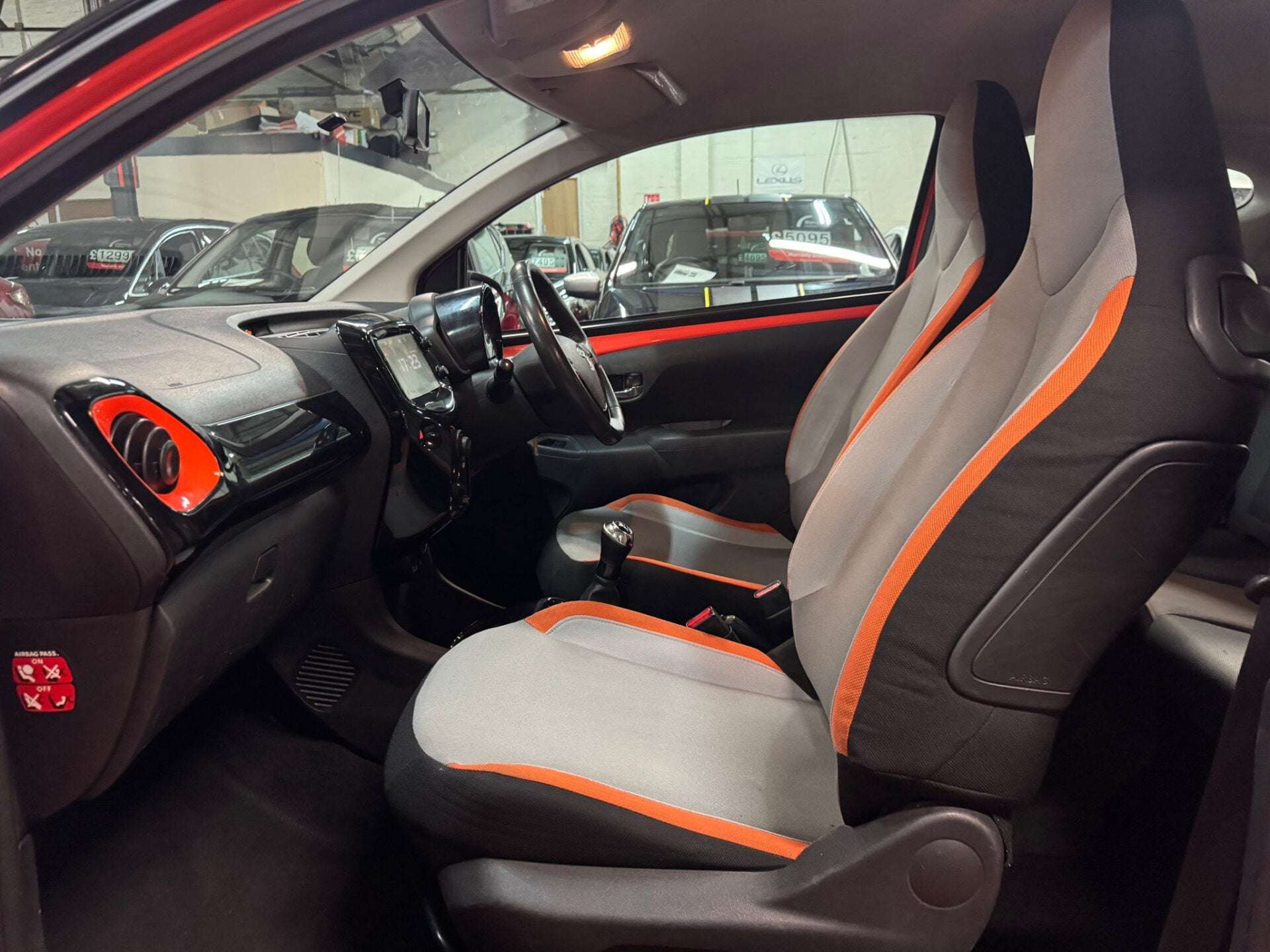 2014 TOYOTA AYGO 2014 TOYOTA AYGO