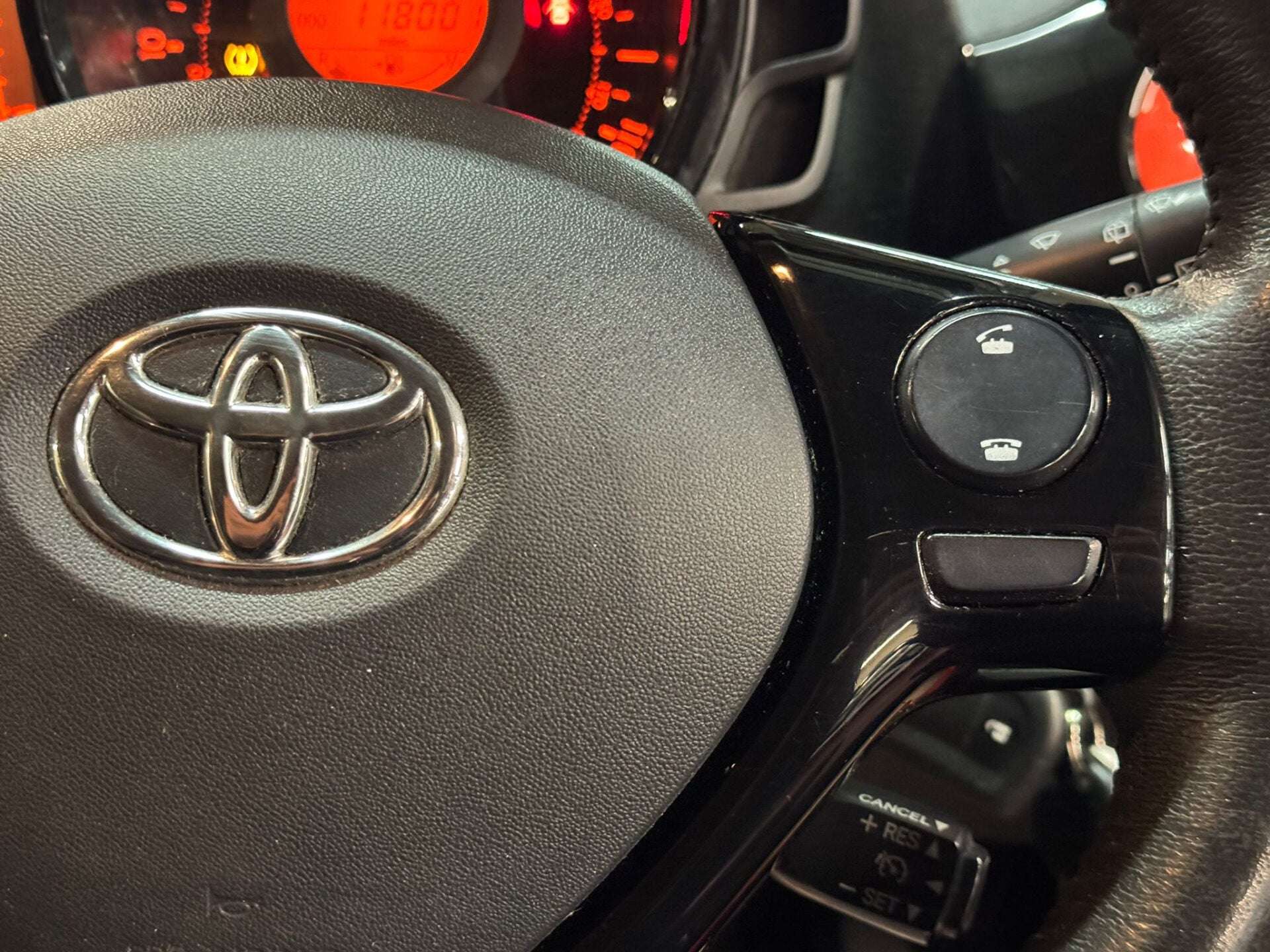 2014 TOYOTA AYGO 2014 TOYOTA AYGO