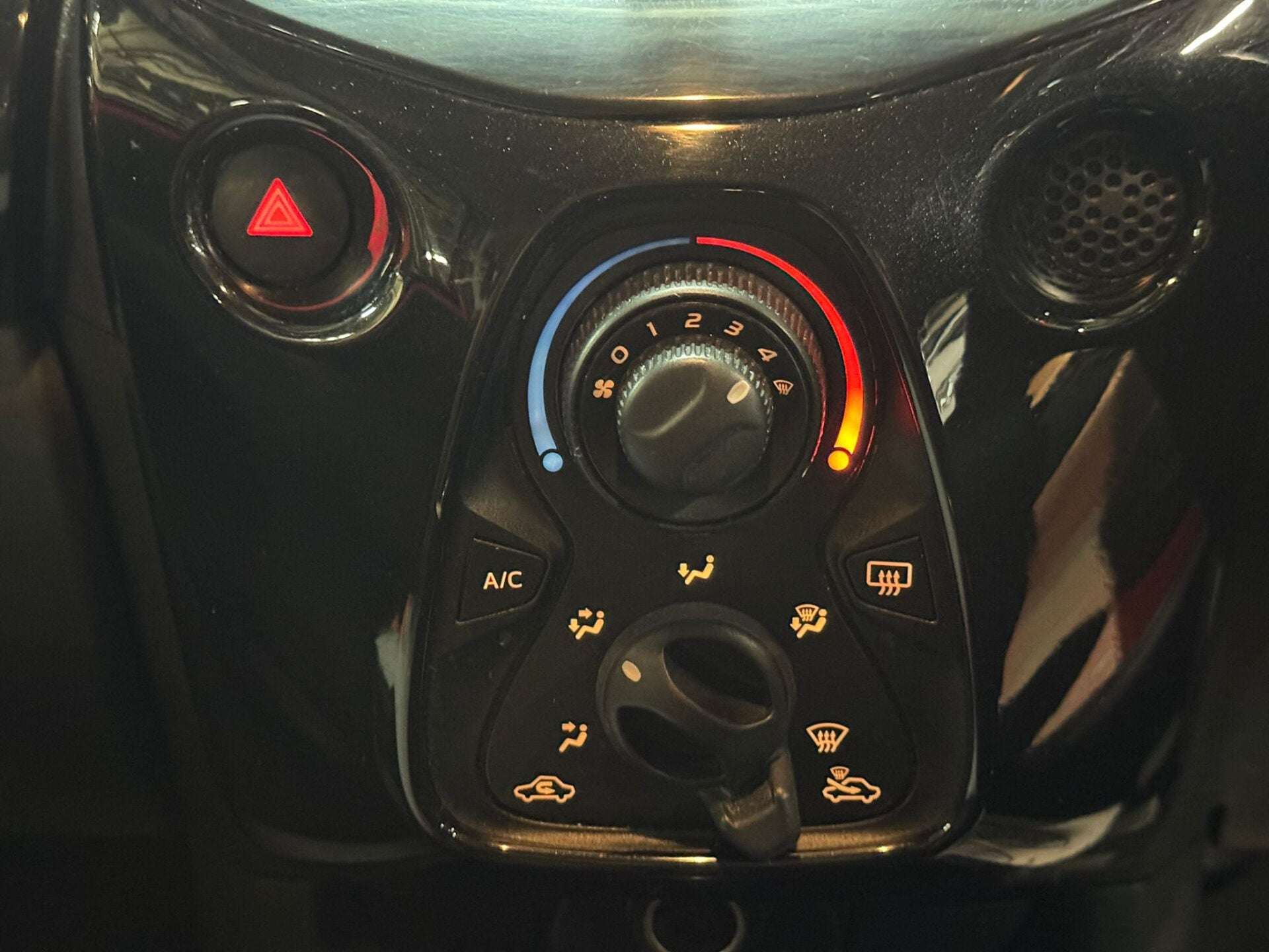 2014 TOYOTA AYGO 2014 TOYOTA AYGO