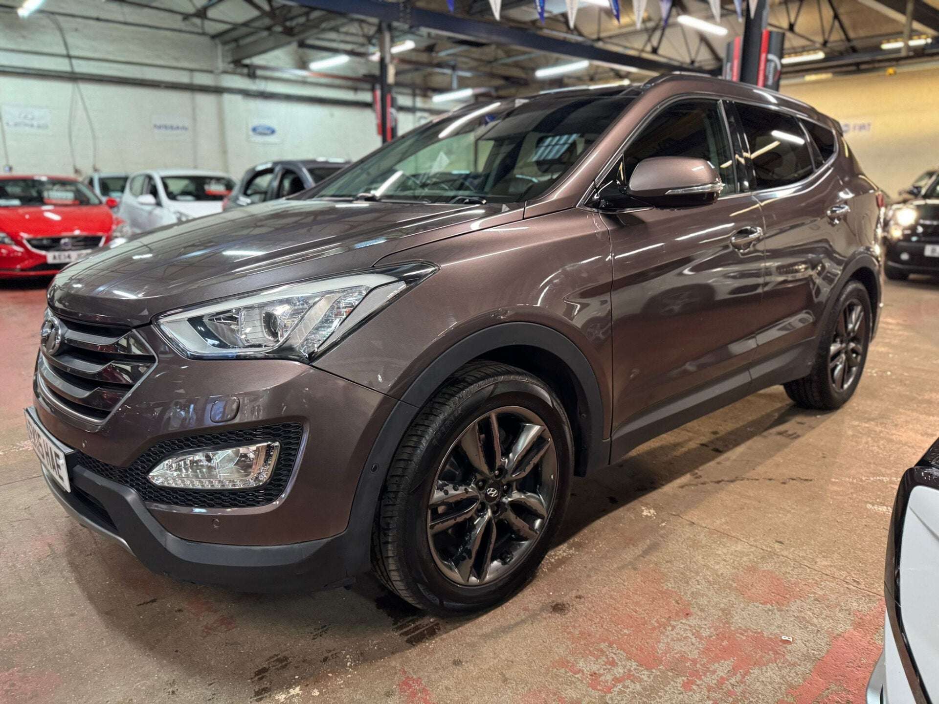 A 2015 HYUNDAI SANTA FE CRDI PREMIUM SE A 2015 HYUNDAI SANTA FE CRDI PREMIUM SE