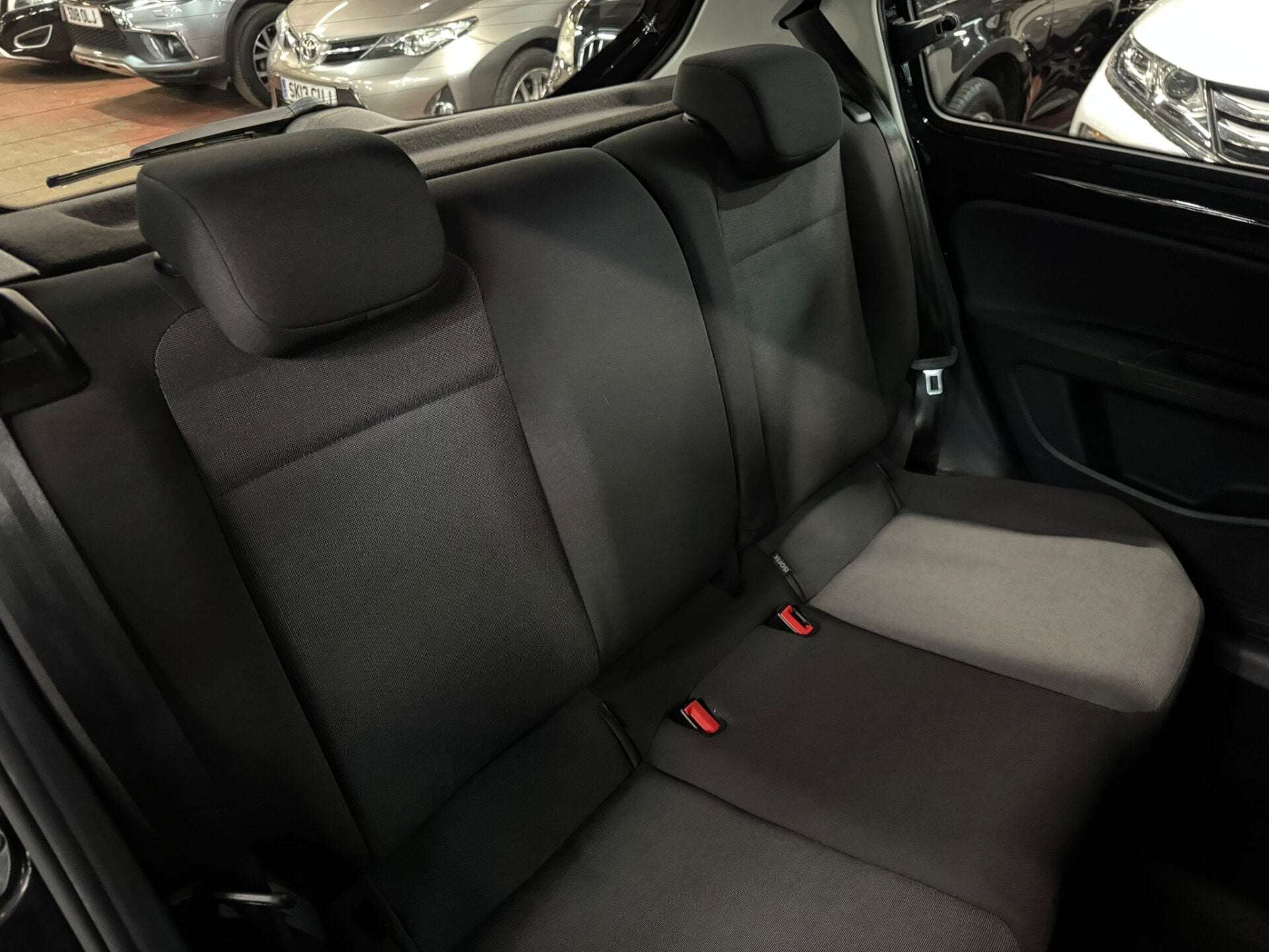 2014 VOLKSWAGEN UP 2014 VOLKSWAGEN UP