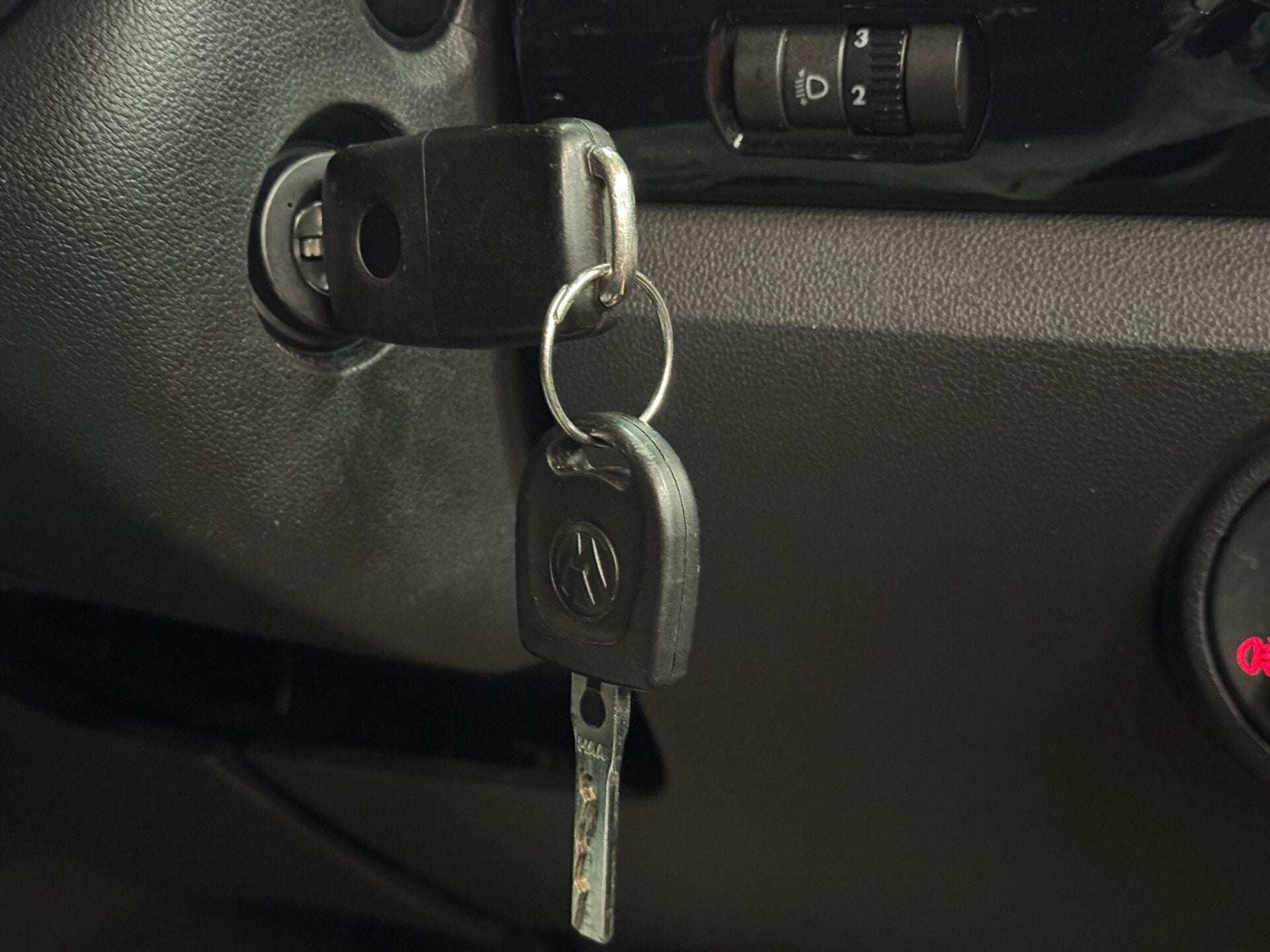 2014 VOLKSWAGEN UP 2014 VOLKSWAGEN UP