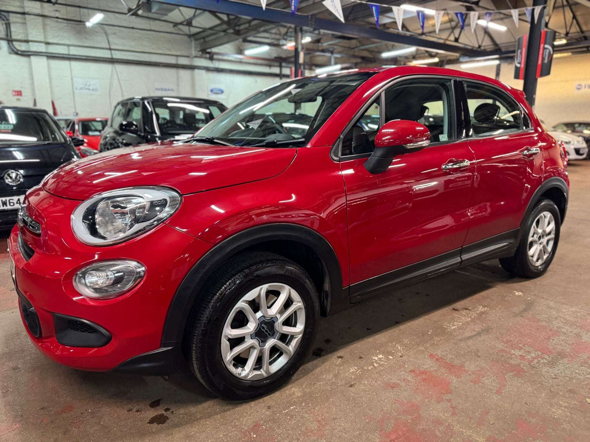 A 2016 FIAT 500X POP A 2016 FIAT 500X POP