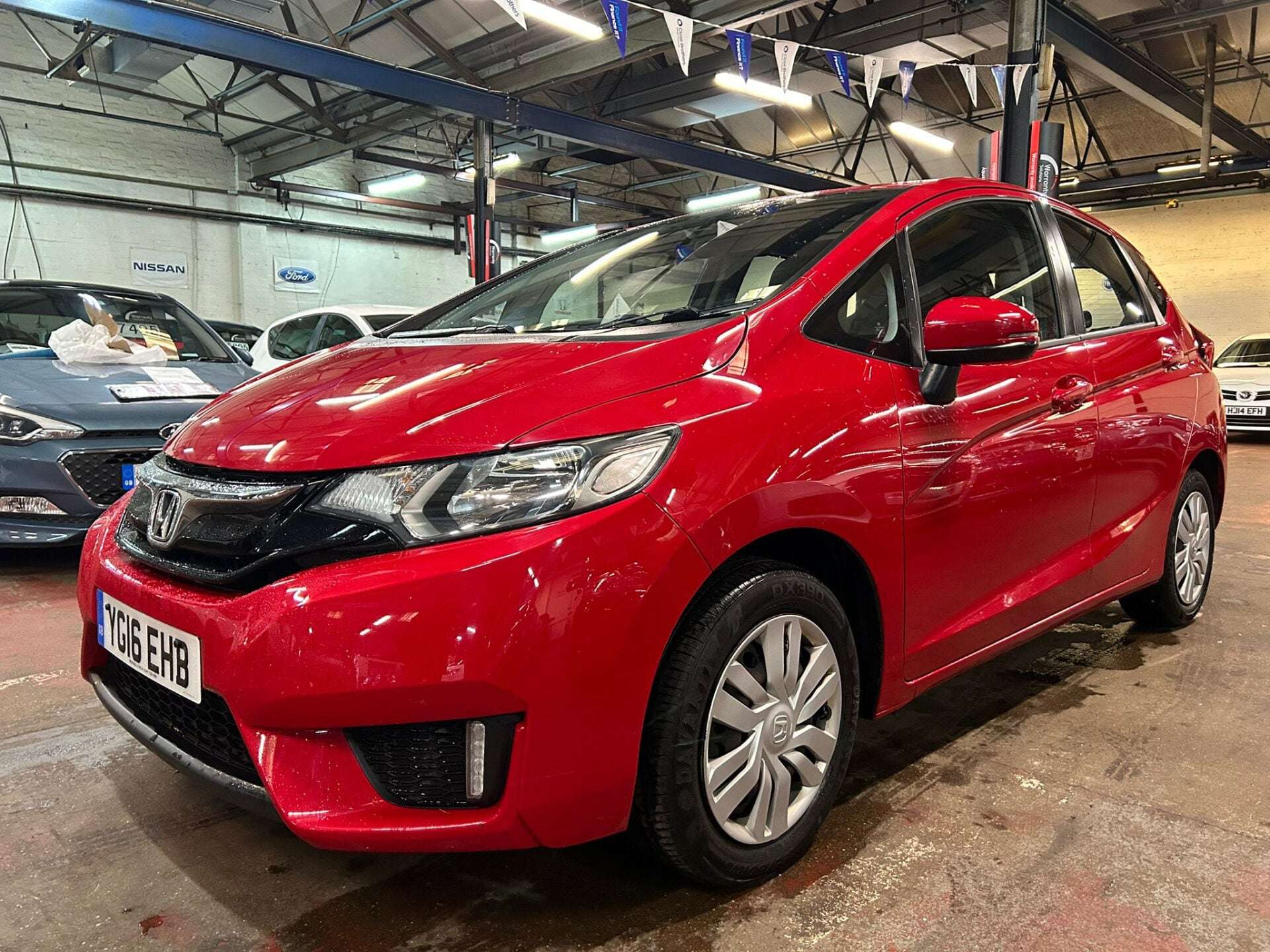 A 2016 HONDA JAZZ I-VTEC S A 2016 HONDA JAZZ I-VTEC S