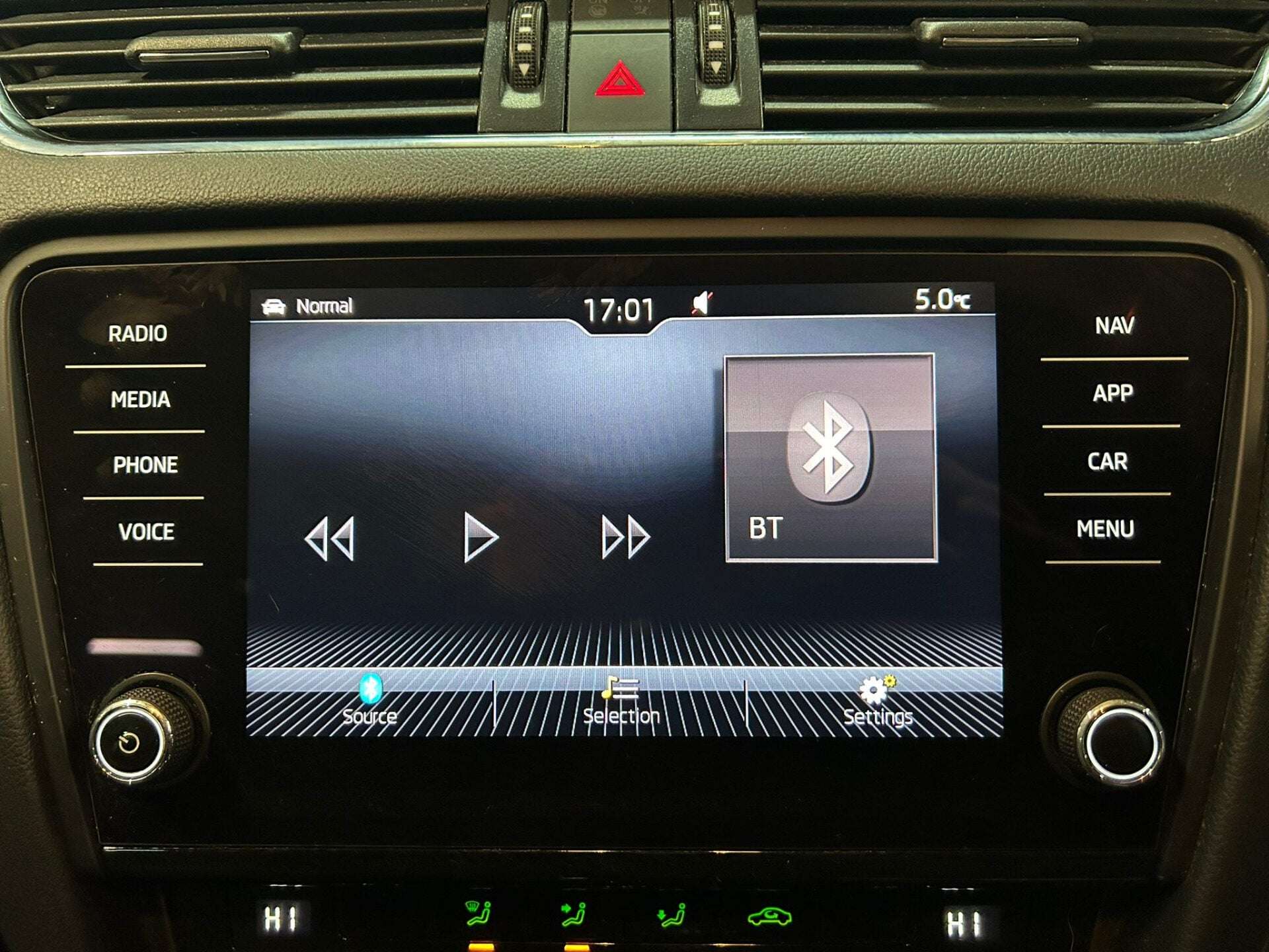 2017 SKODA OCTAVIA 2017 SKODA OCTAVIA