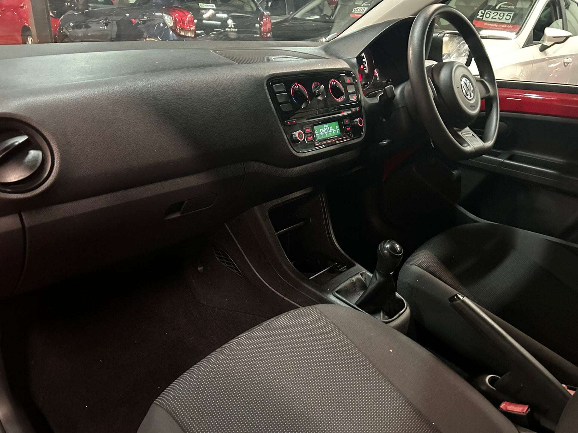 2014 VOLKSWAGEN UP 2014 VOLKSWAGEN UP