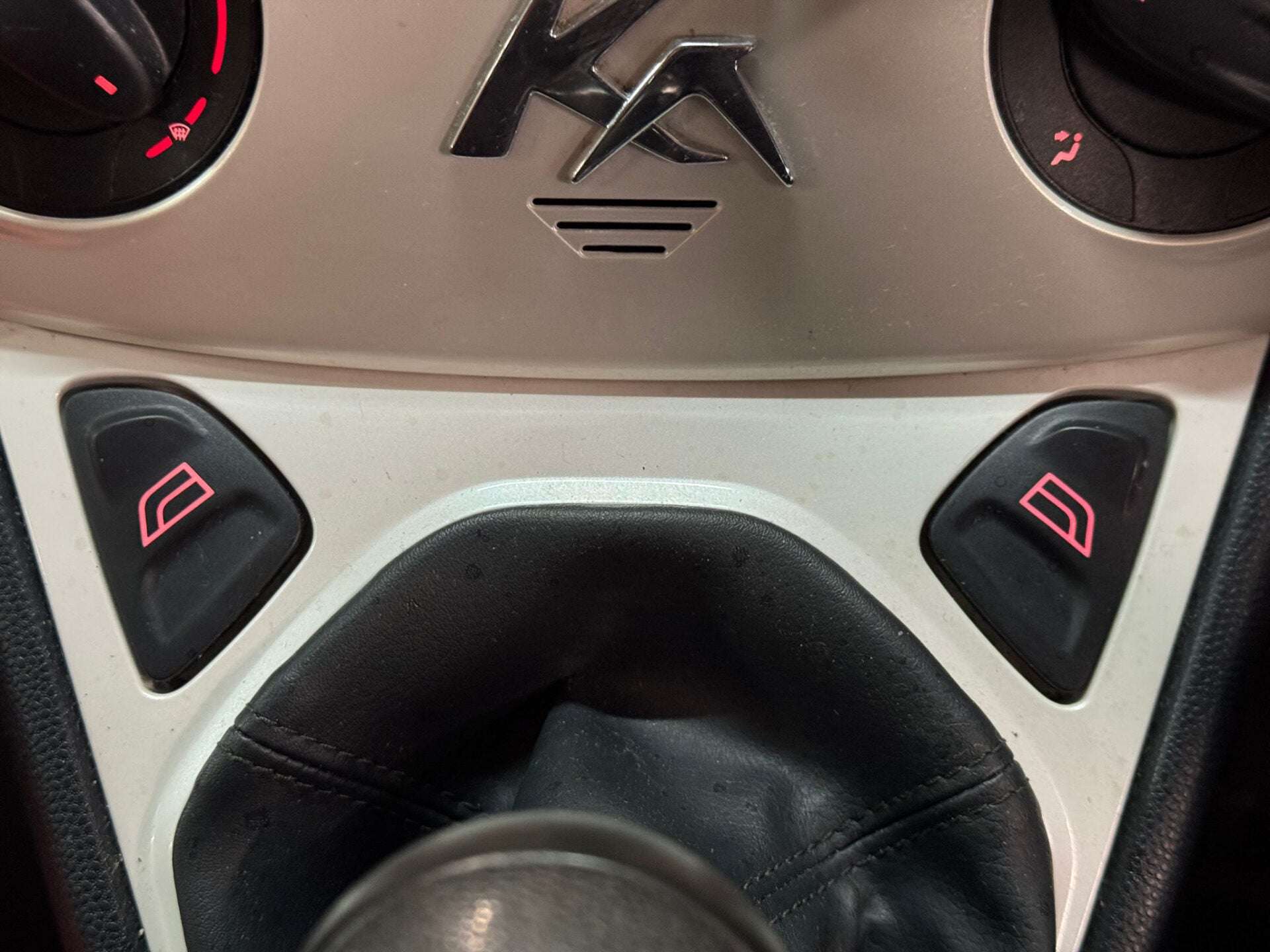 2014 FORD KA 2014 FORD KA