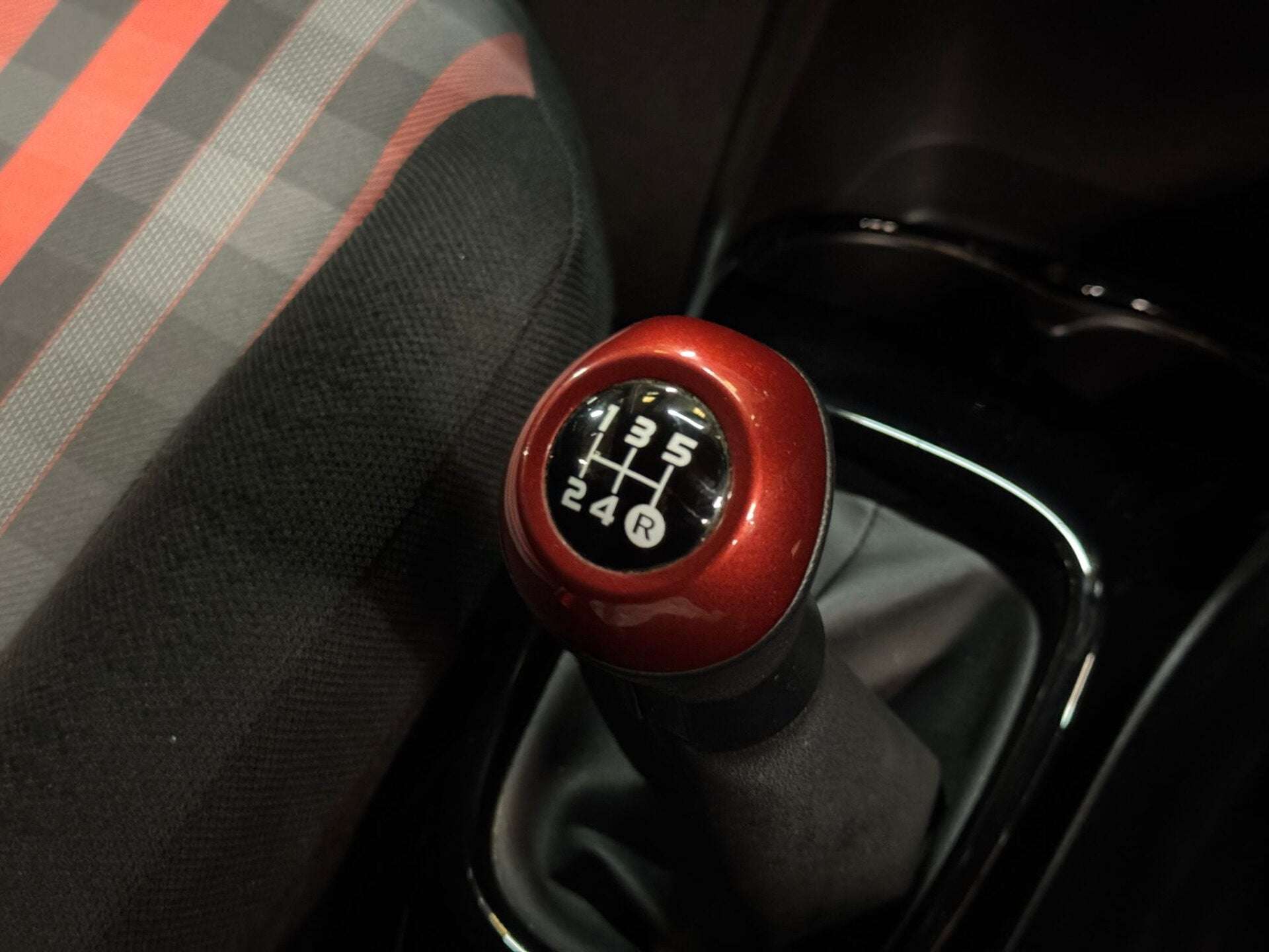 2020 PEUGEOT 108 2020 PEUGEOT 108