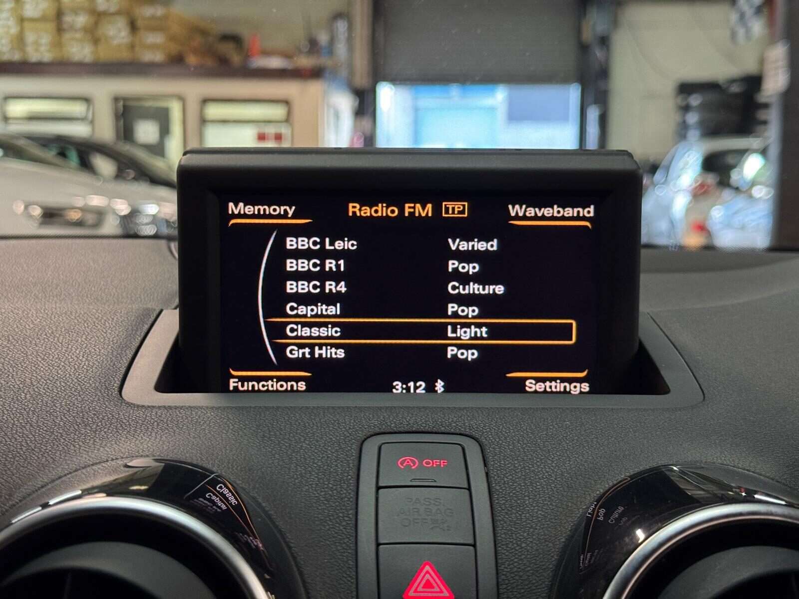 2012 AUDI A1 2012 AUDI A1