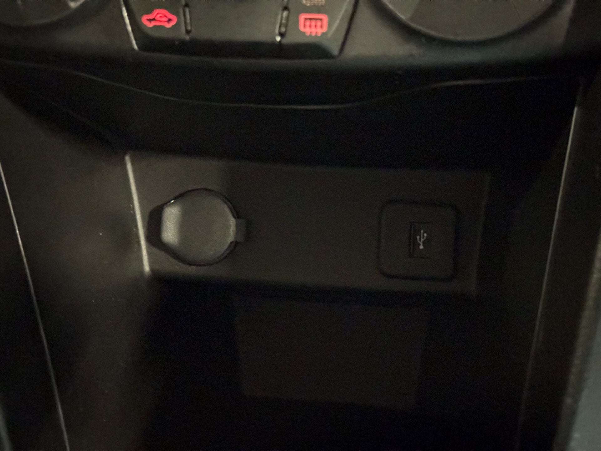 2015 SUZUKI SWIFT 2015 SUZUKI SWIFT