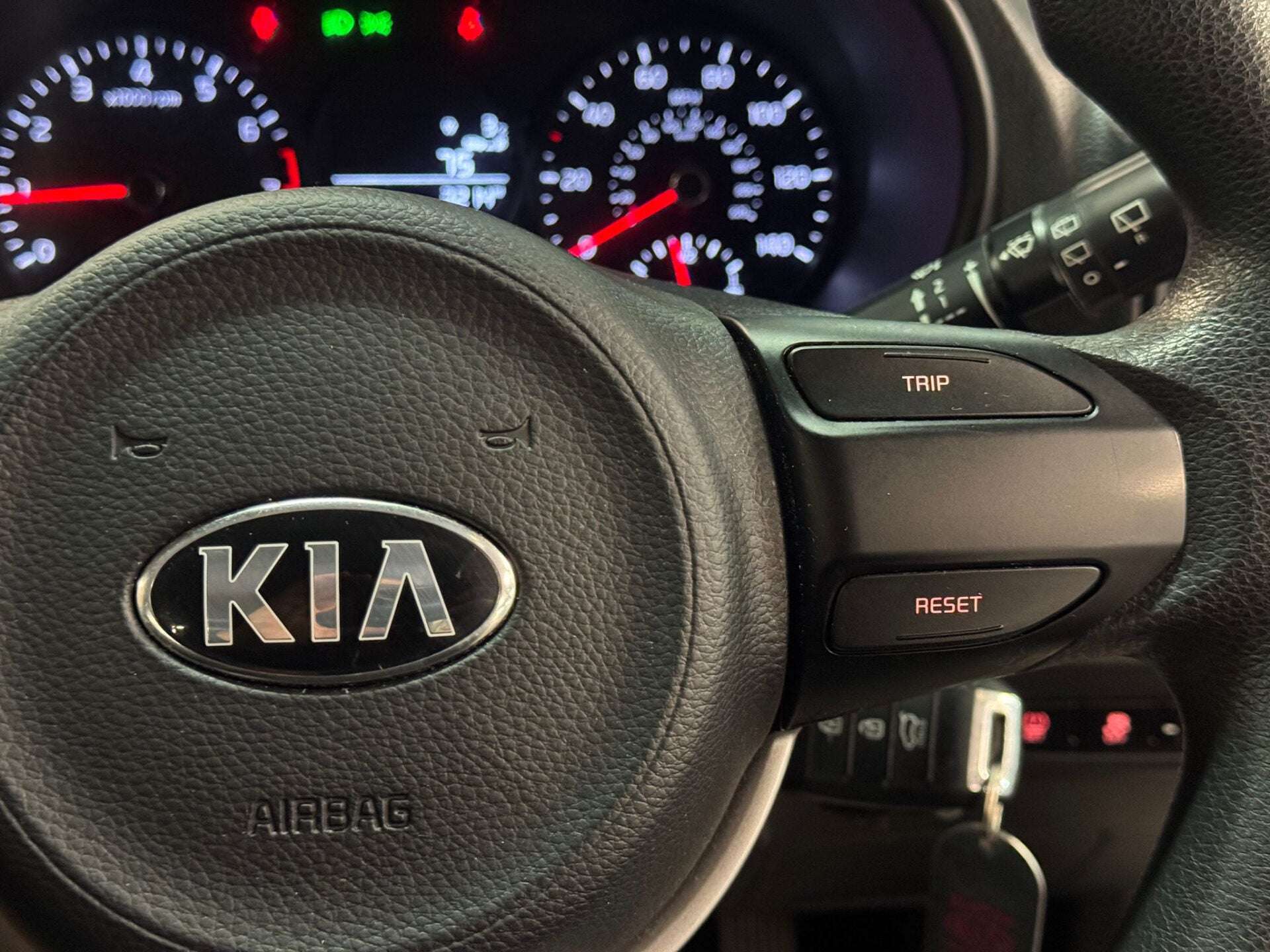 2017 KIA PICANTO 2017 KIA PICANTO