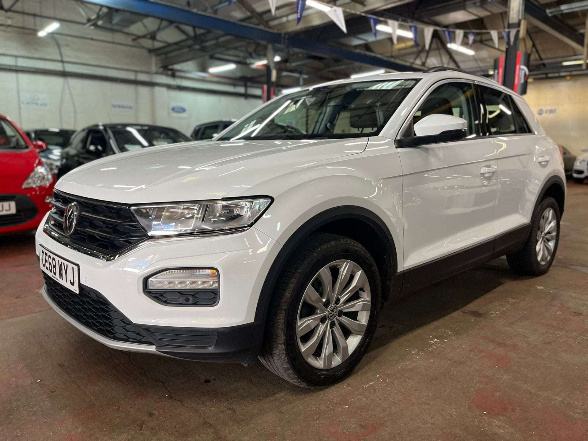 A 2018 VOLKSWAGEN T-ROC SE TSI A 2018 VOLKSWAGEN T-ROC SE TSI