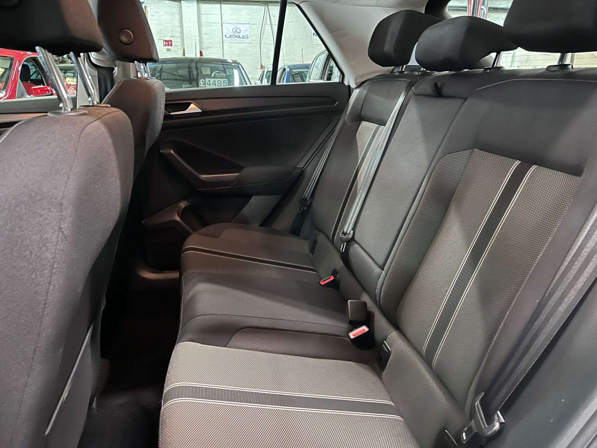 2018 VOLKSWAGEN T-ROC 2018 VOLKSWAGEN T-ROC