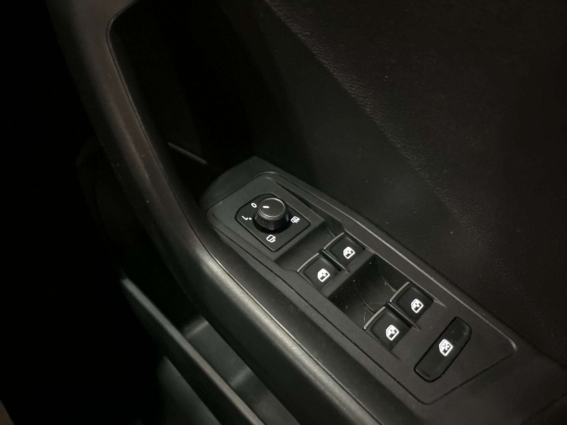 2018 VOLKSWAGEN T-ROC 2018 VOLKSWAGEN T-ROC