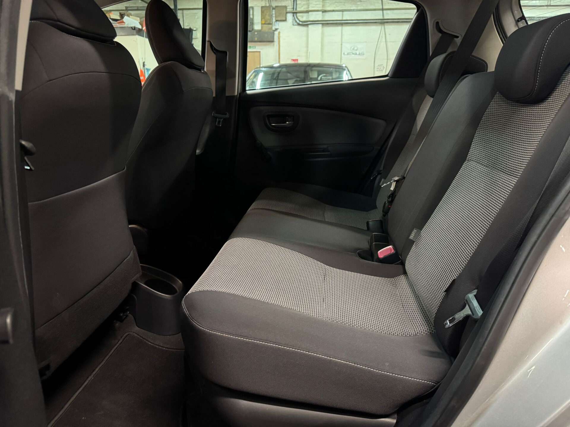 2014 TOYOTA YARIS 2014 TOYOTA YARIS