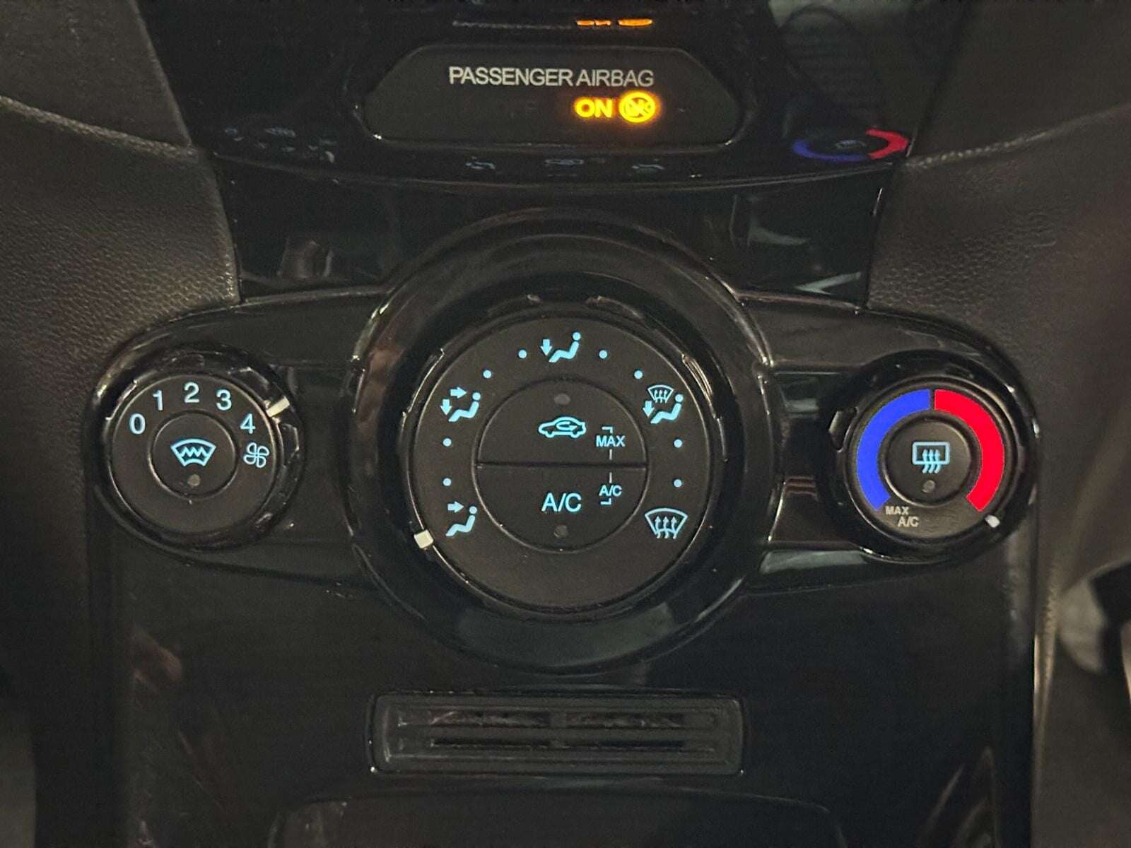 2014 FORD FIESTA 2014 FORD FIESTA