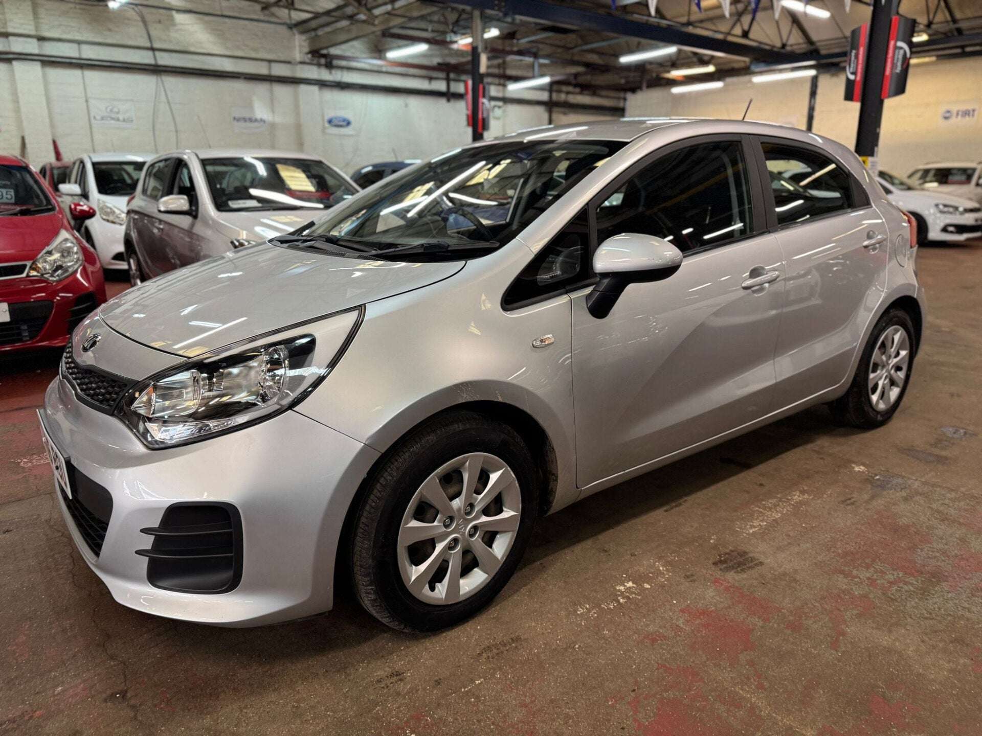 A 2016 KIA RIO 1 AIR A 2016 KIA RIO 1 AIR